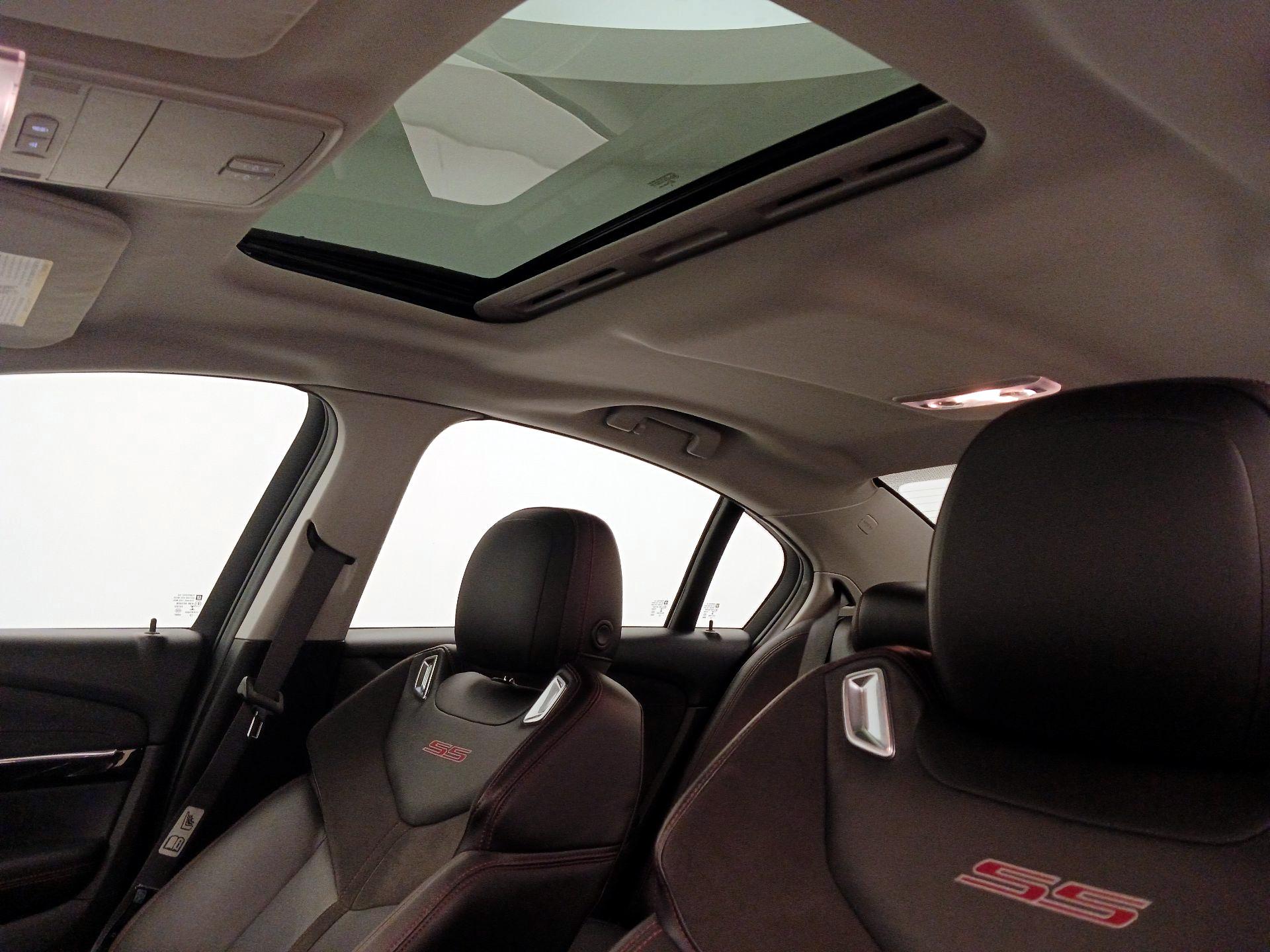 Thumbnail: 2016 Chevrolet  - 20