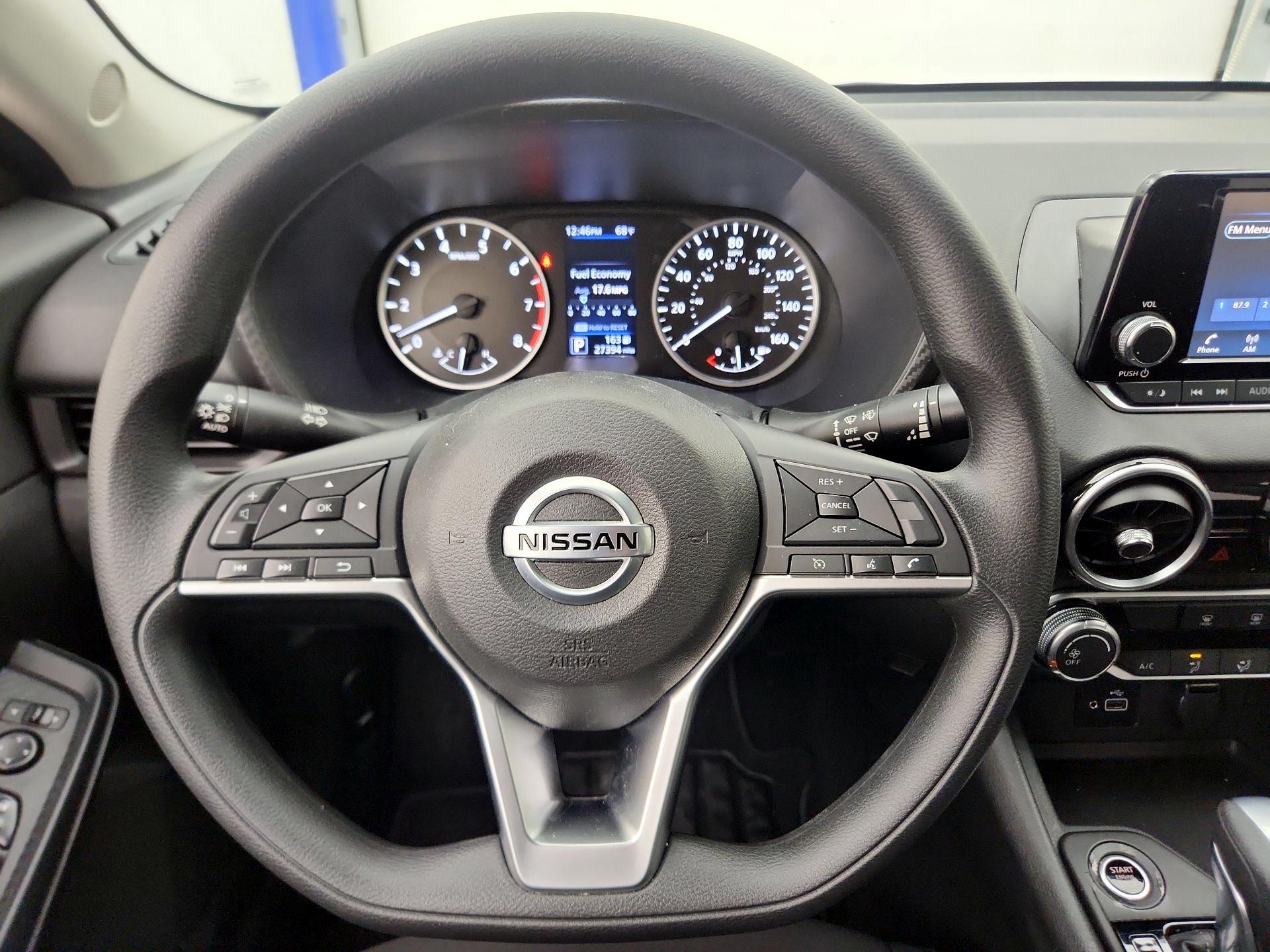 Thumbnail: 2021 Nissan Sentra - 10