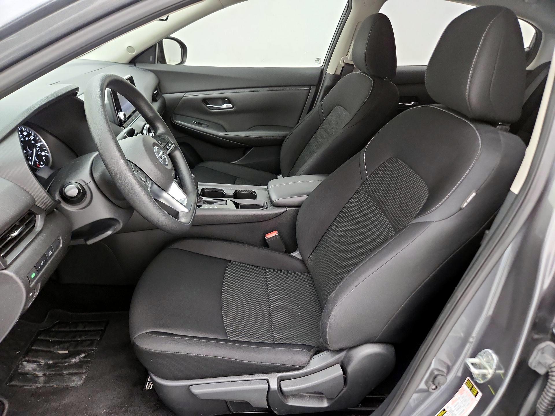 Thumbnail: 2021 Nissan Sentra - 11