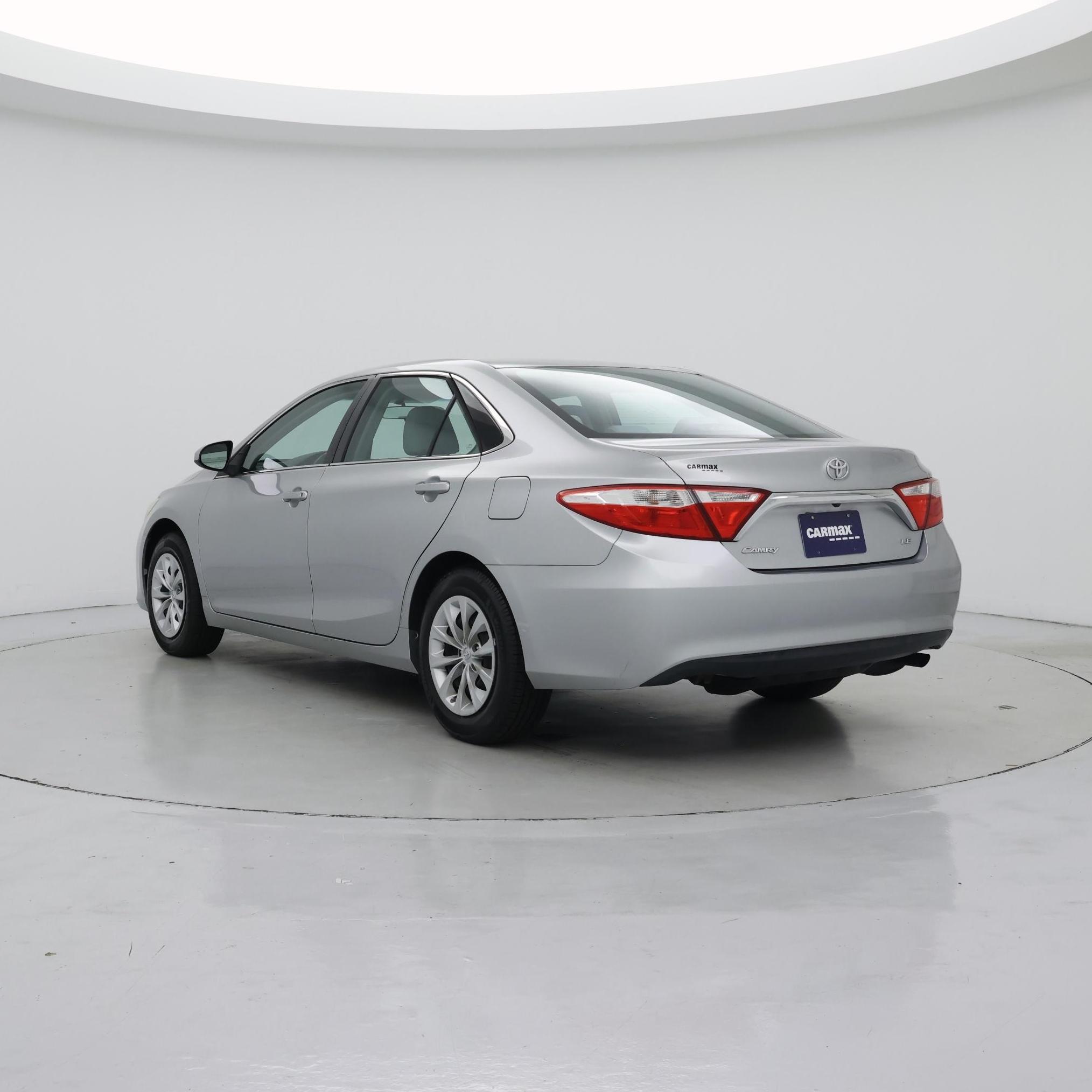 Thumbnail: 2017 Toyota Camry - 2