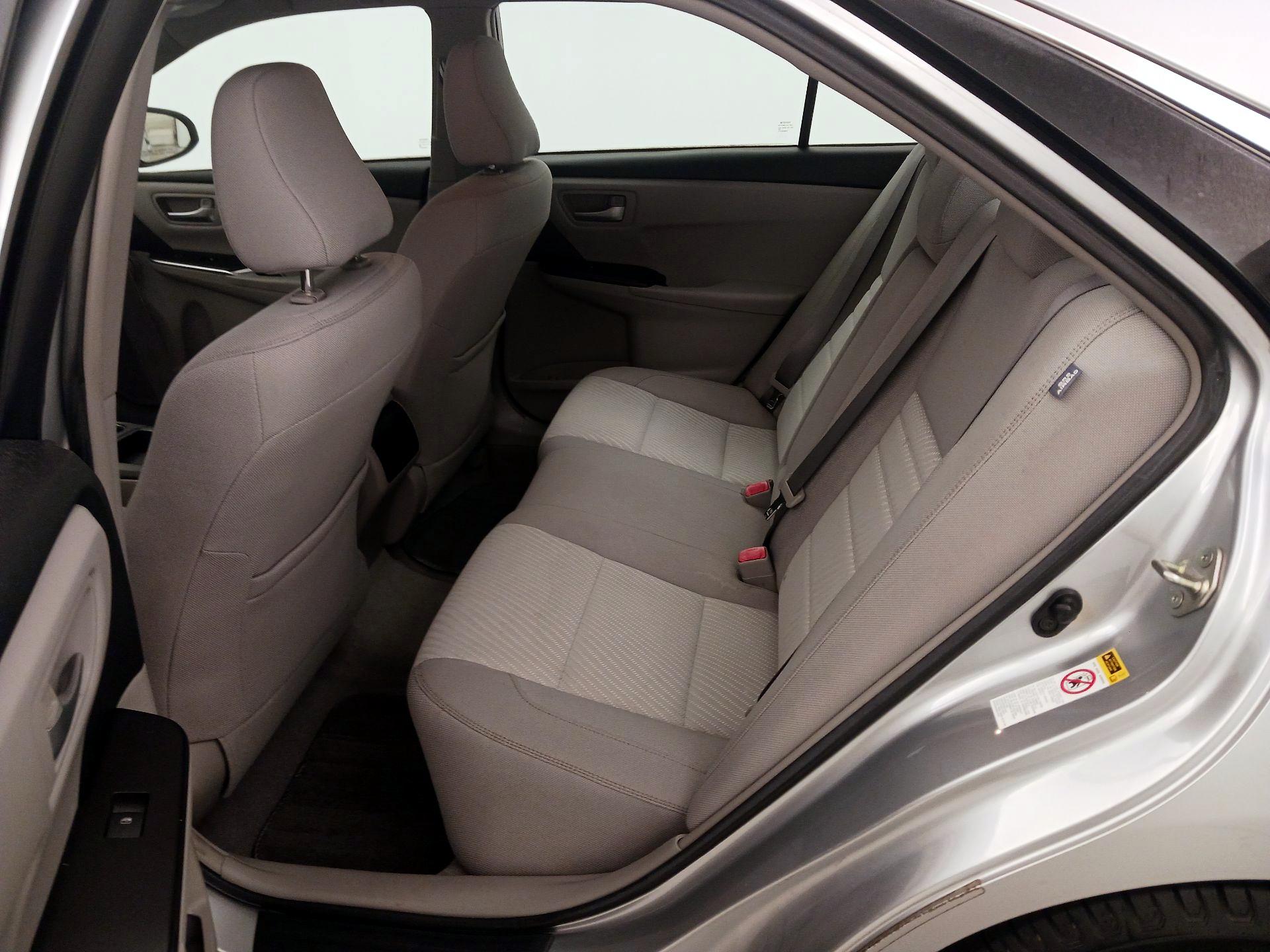 Thumbnail: 2017 Toyota Camry - 19