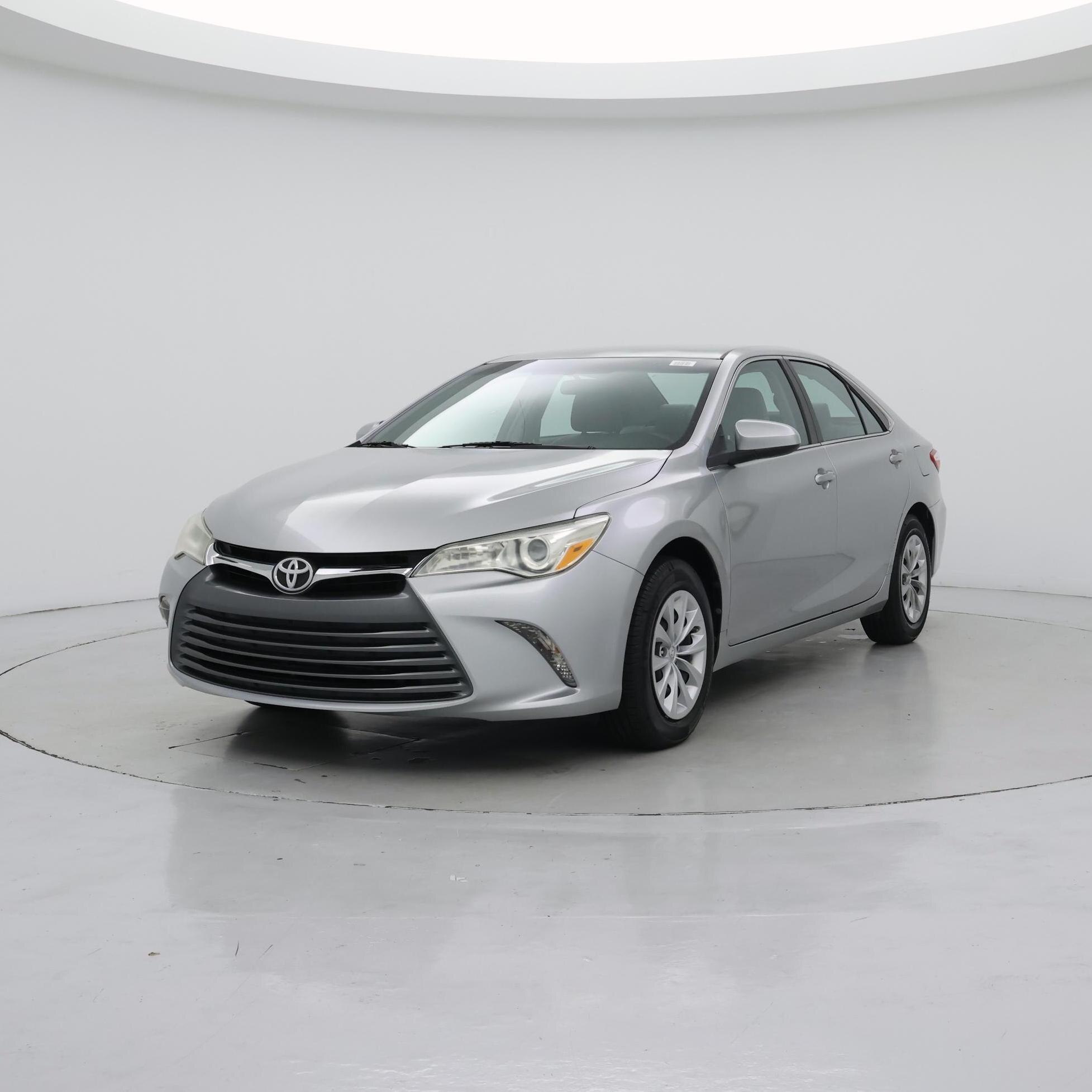 Thumbnail: 2017 Toyota Camry - 4