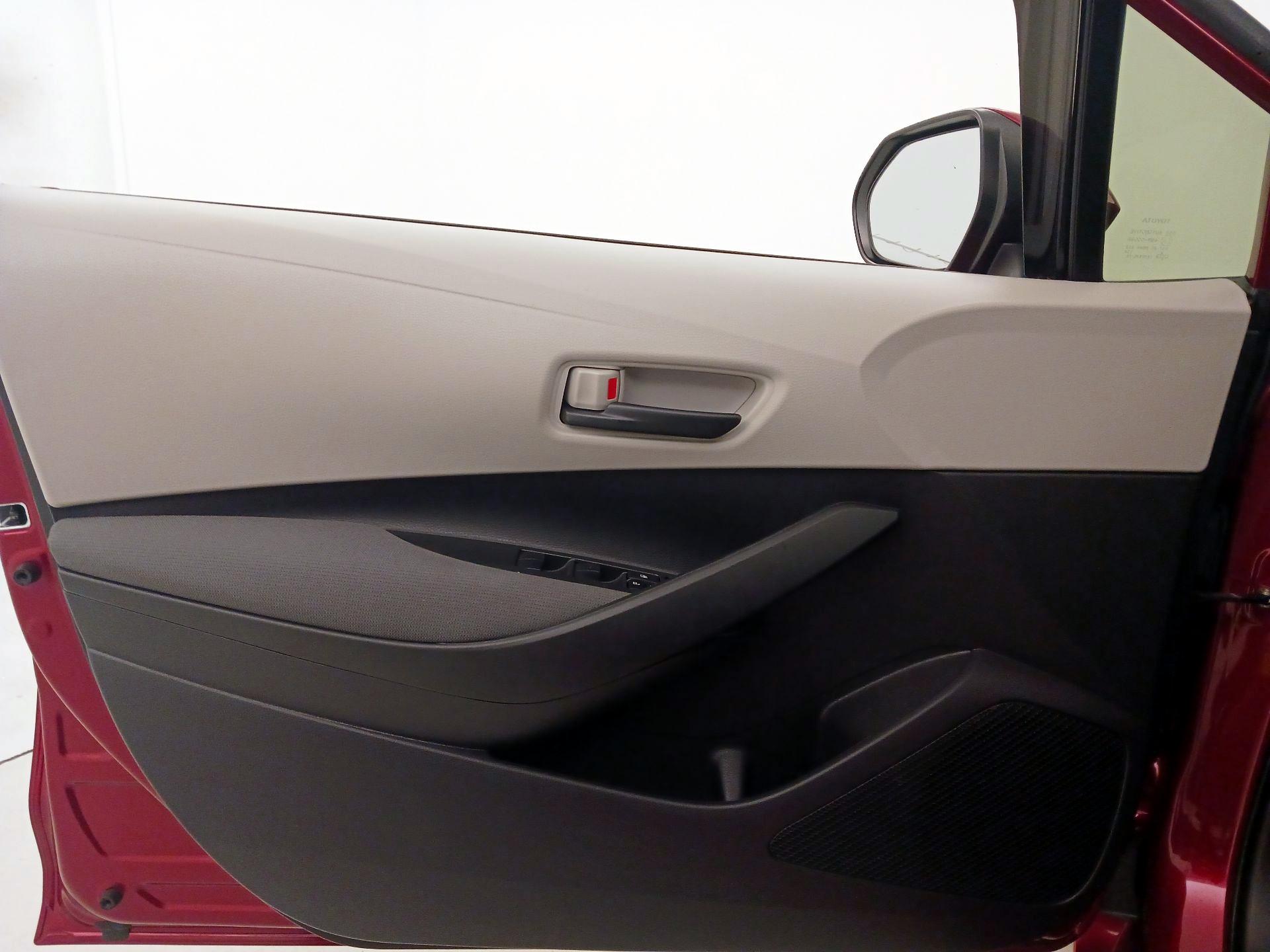 Thumbnail: 2022 Toyota Corolla - 12