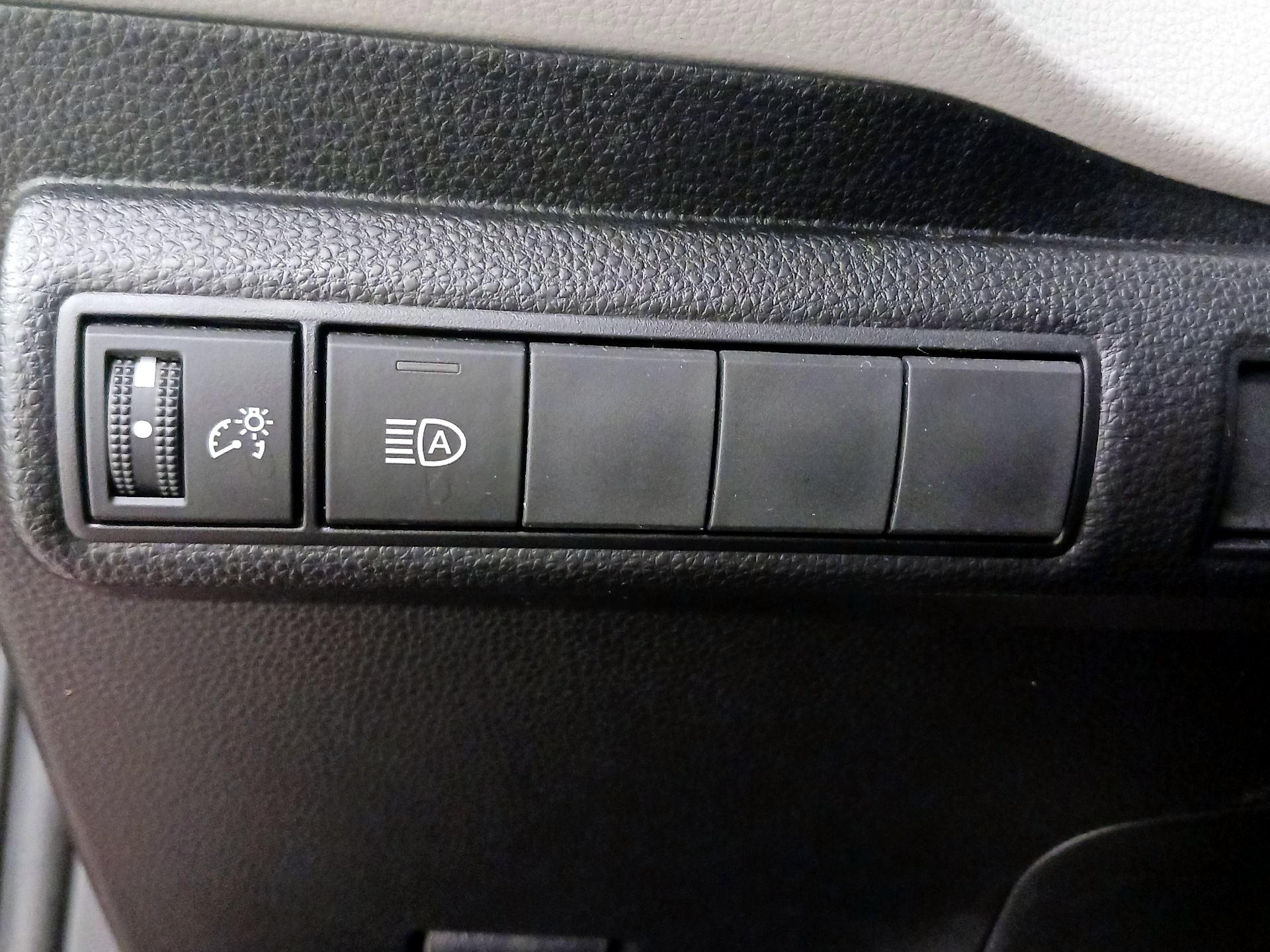 Thumbnail: 2022 Toyota Corolla - 13