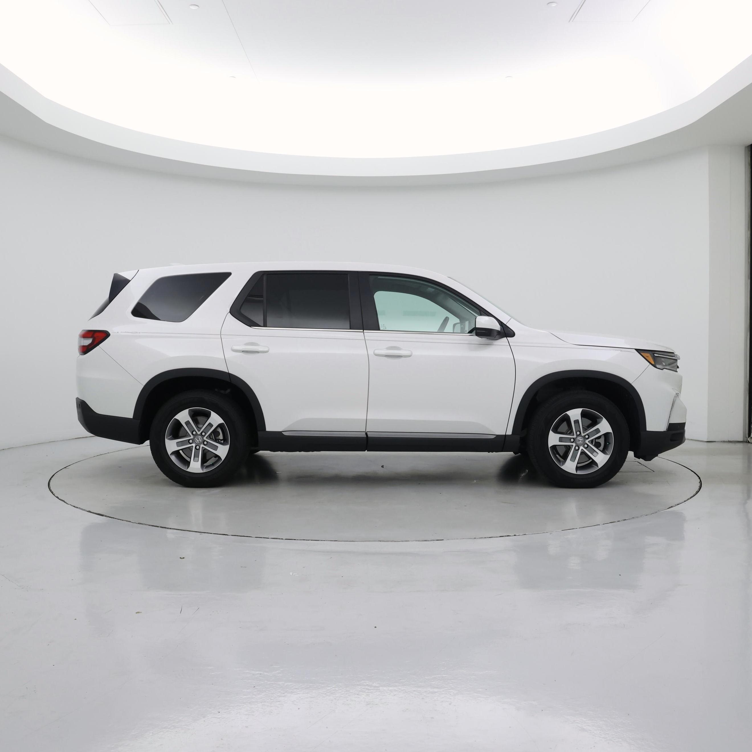 Thumbnail: 2024 Honda Pilot - 7