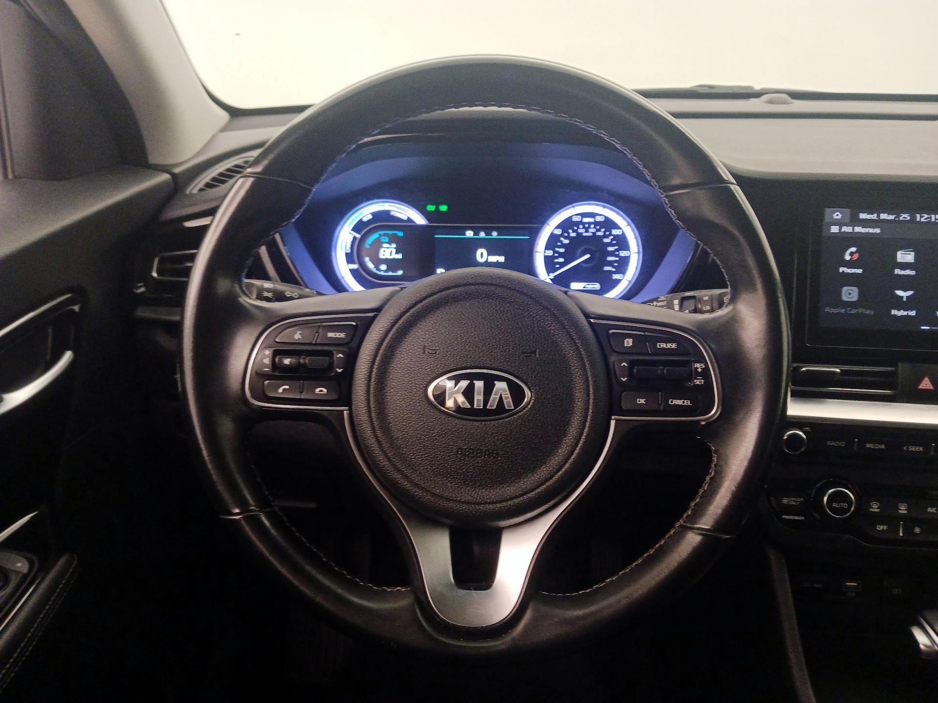 Thumbnail: 2021 Kia Niro - 10