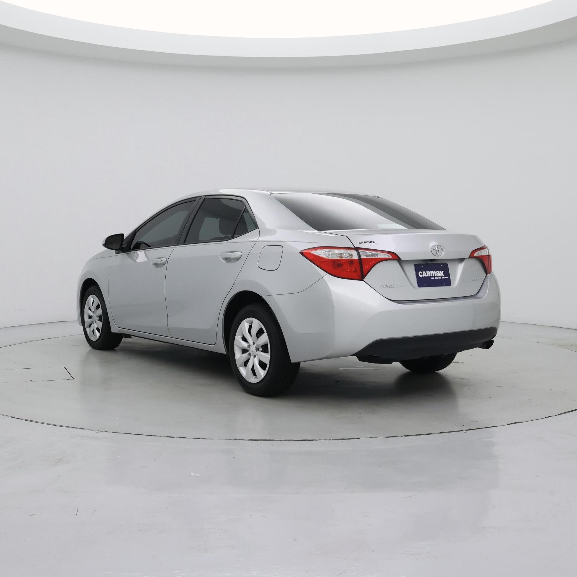 Thumbnail: 2015 Toyota Corolla - 2