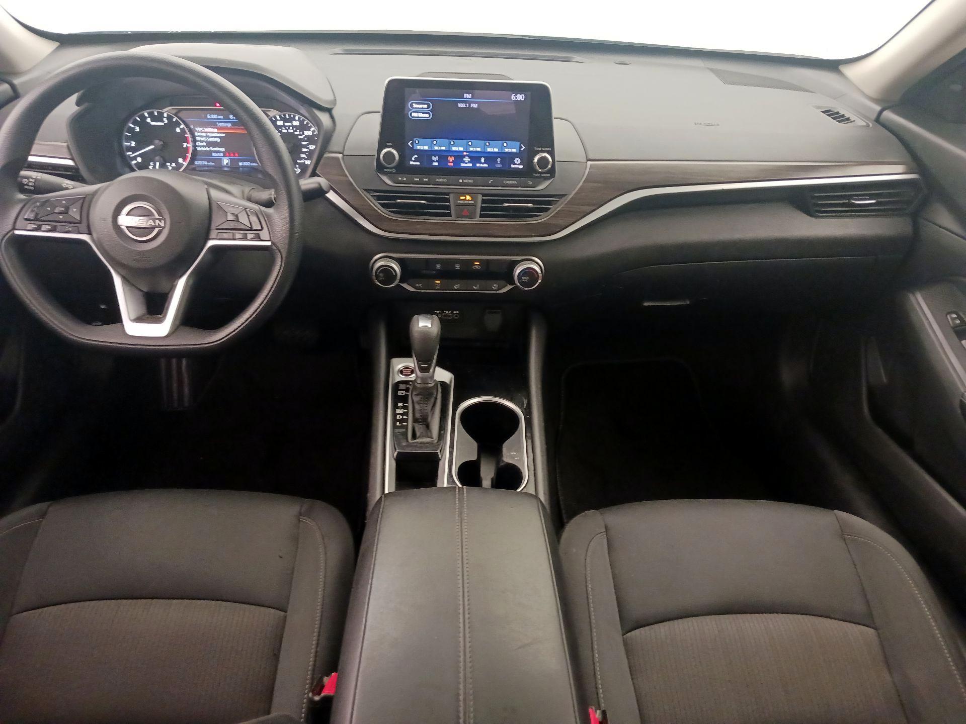 Thumbnail: 2024 Nissan Altima - 9