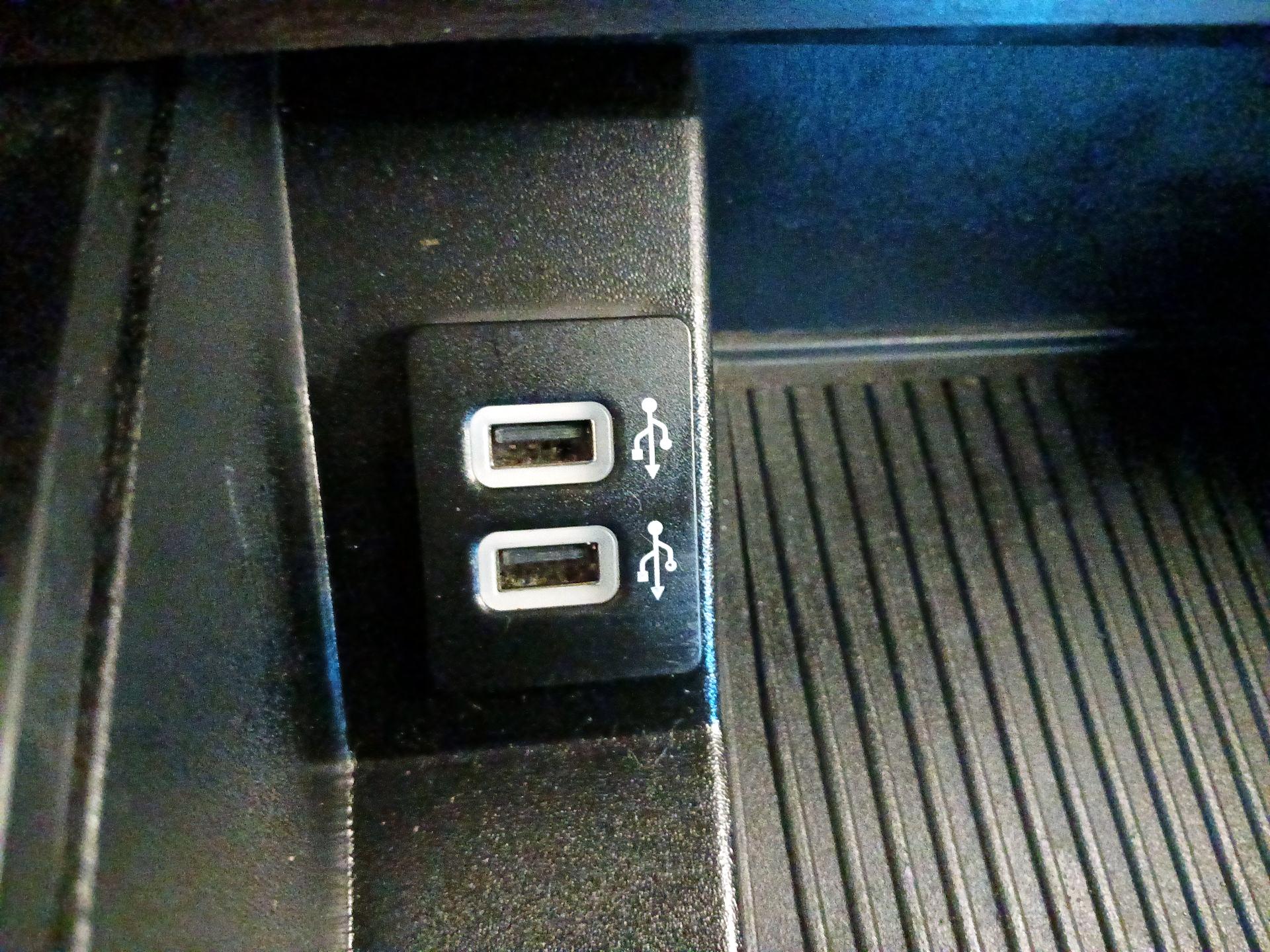 Thumbnail: 2019 Ford F-150 - 19