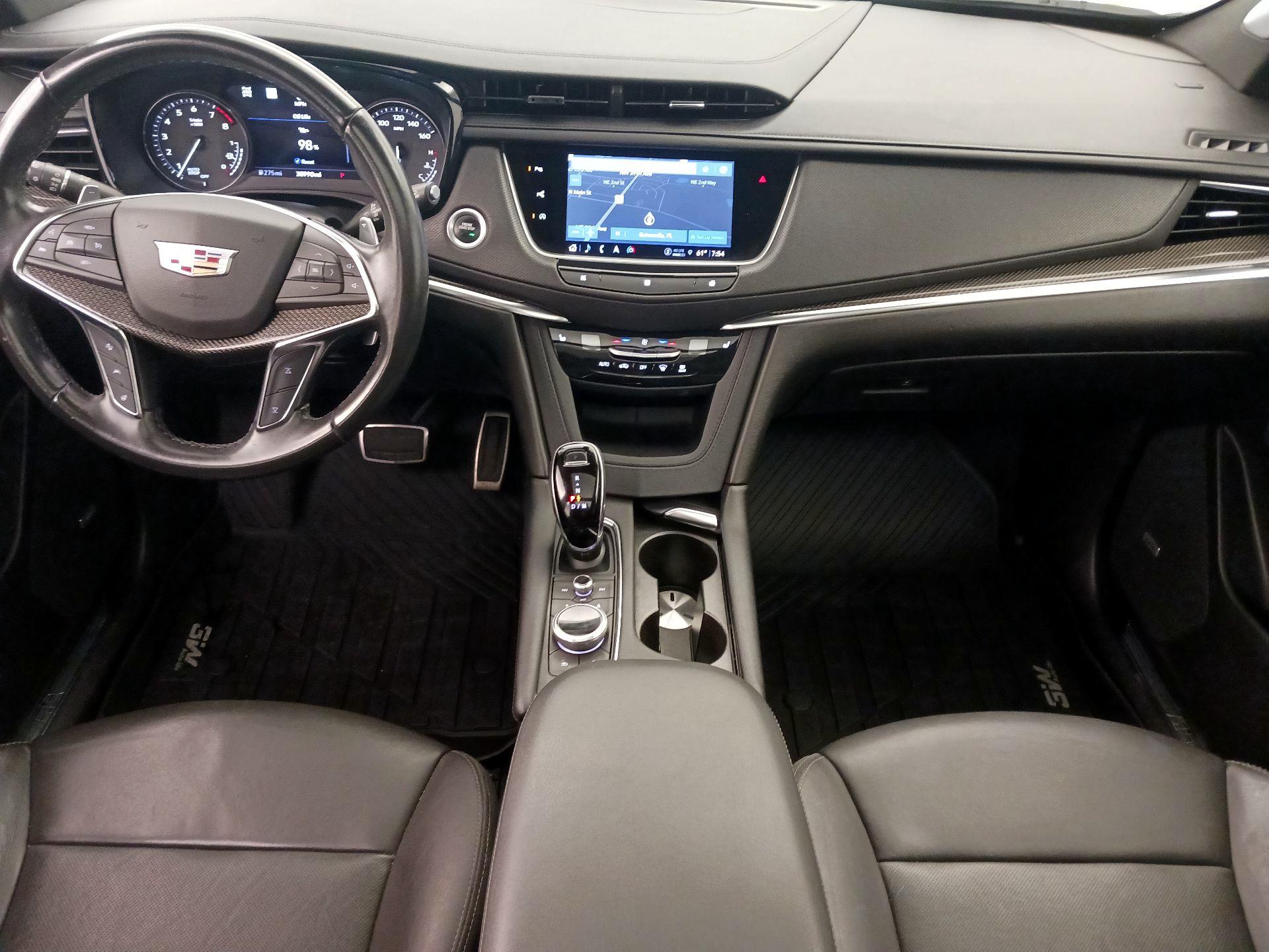 Thumbnail: 2021 Cadillac XT5 - 9