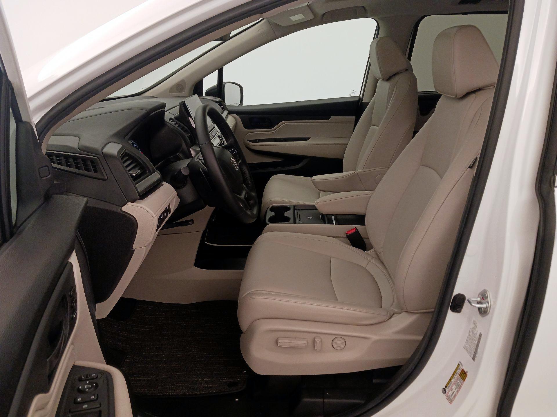 Thumbnail: 2025 Honda Odyssey - 11