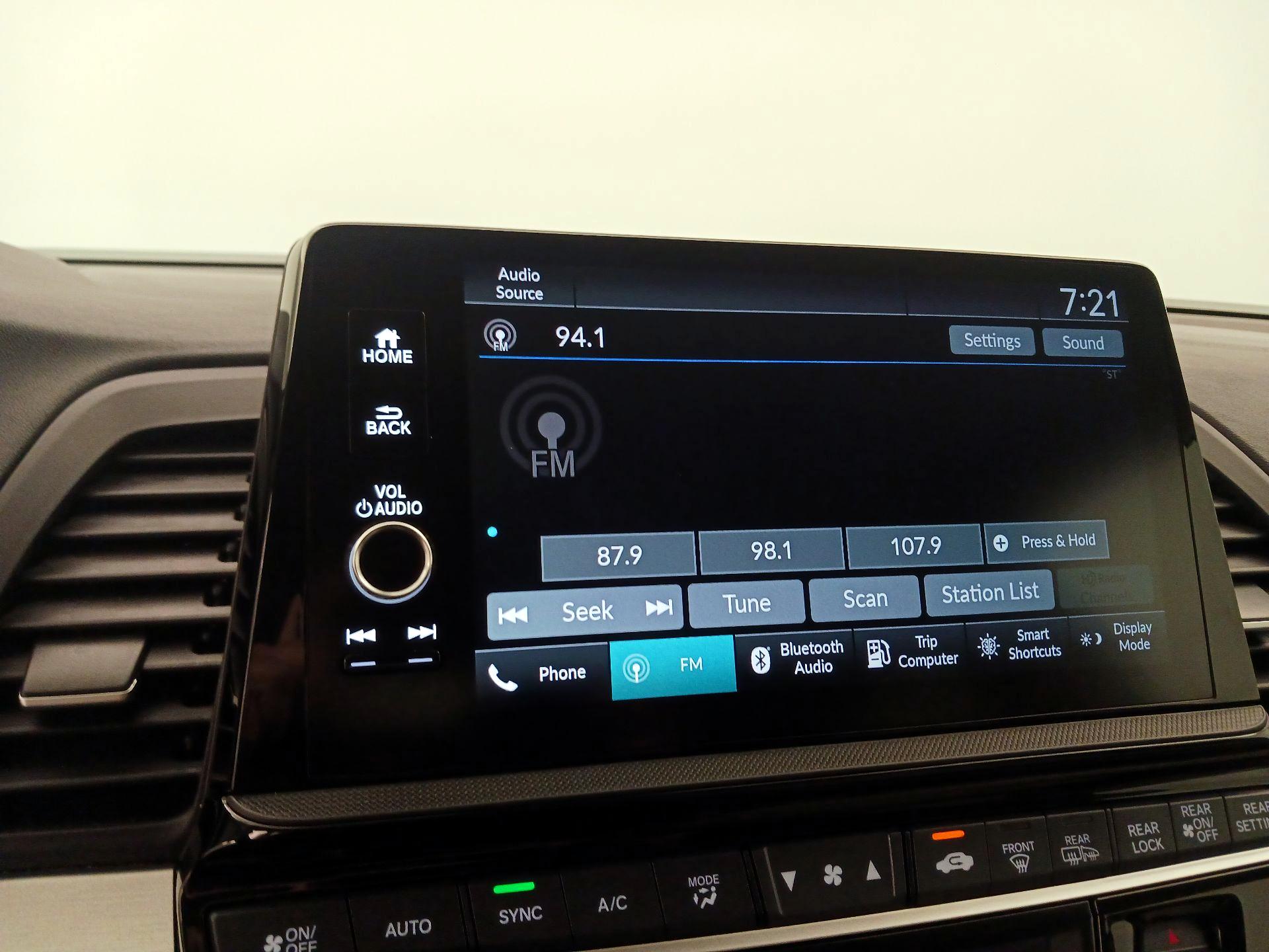 Thumbnail: 2025 Honda Odyssey - 15