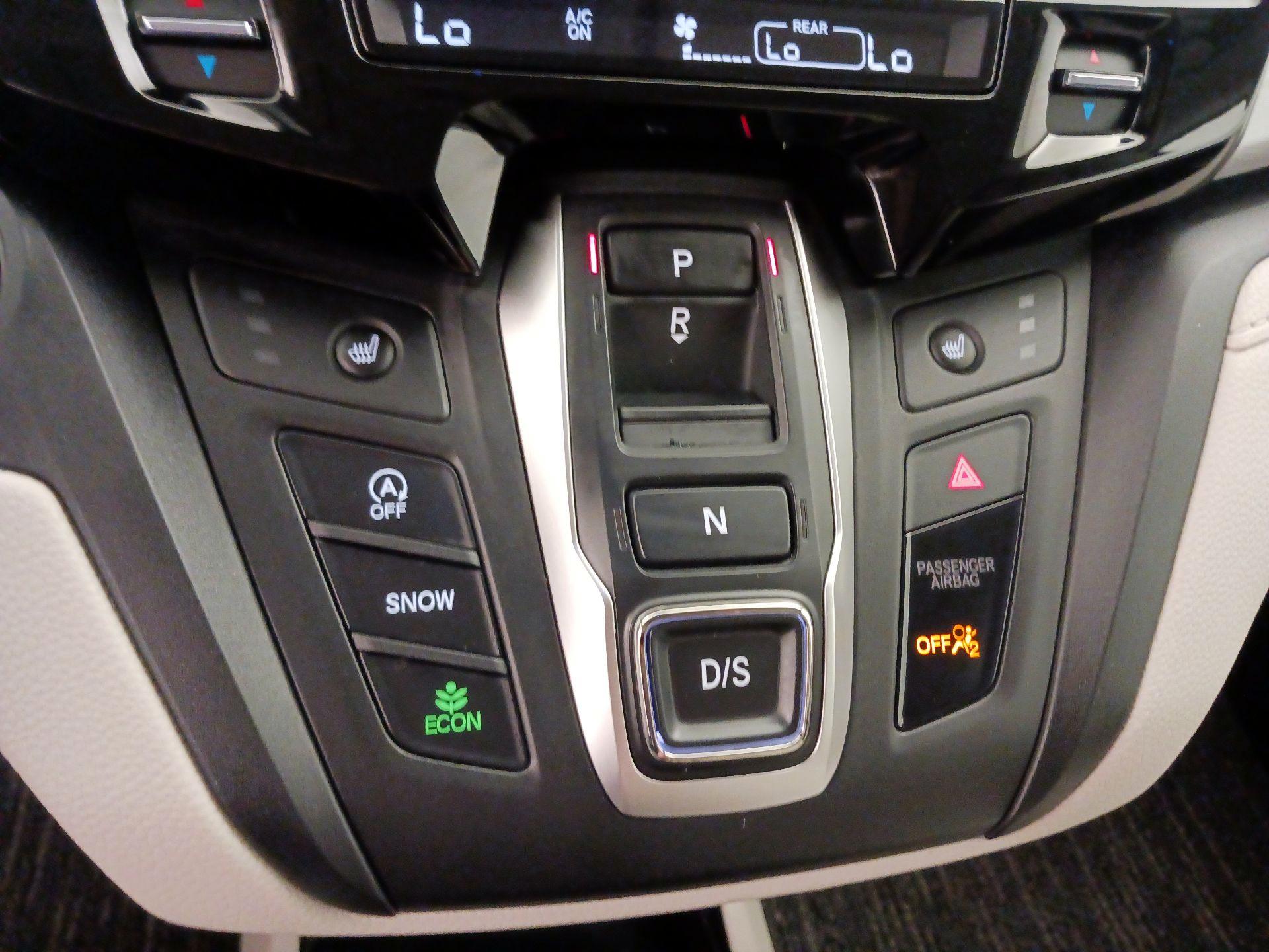 Thumbnail: 2025 Honda Odyssey - 17