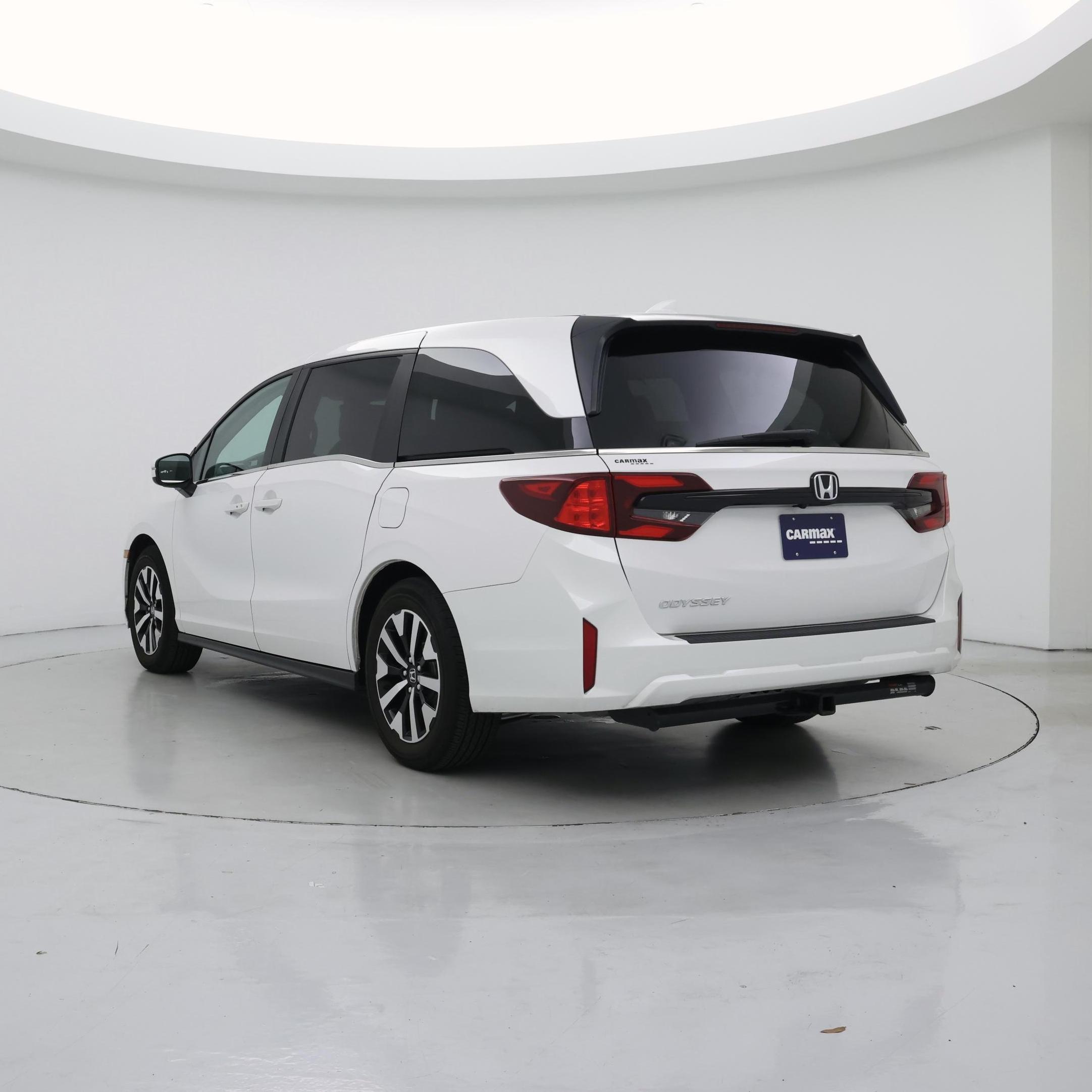 Thumbnail: 2025 Honda Odyssey - 2