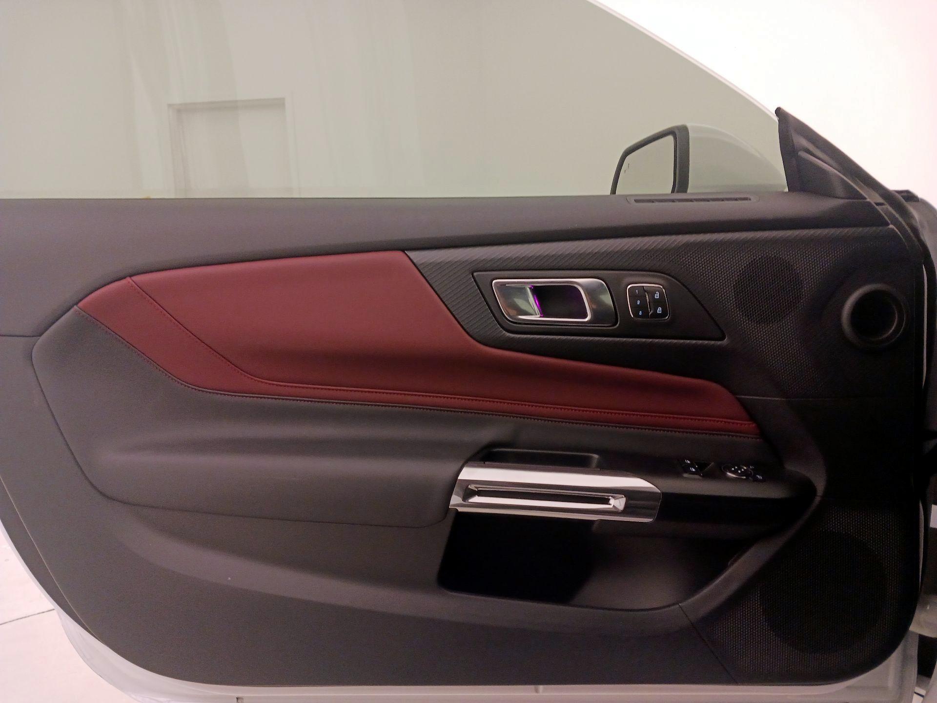 Thumbnail: 2025 Ford Mustang - 12