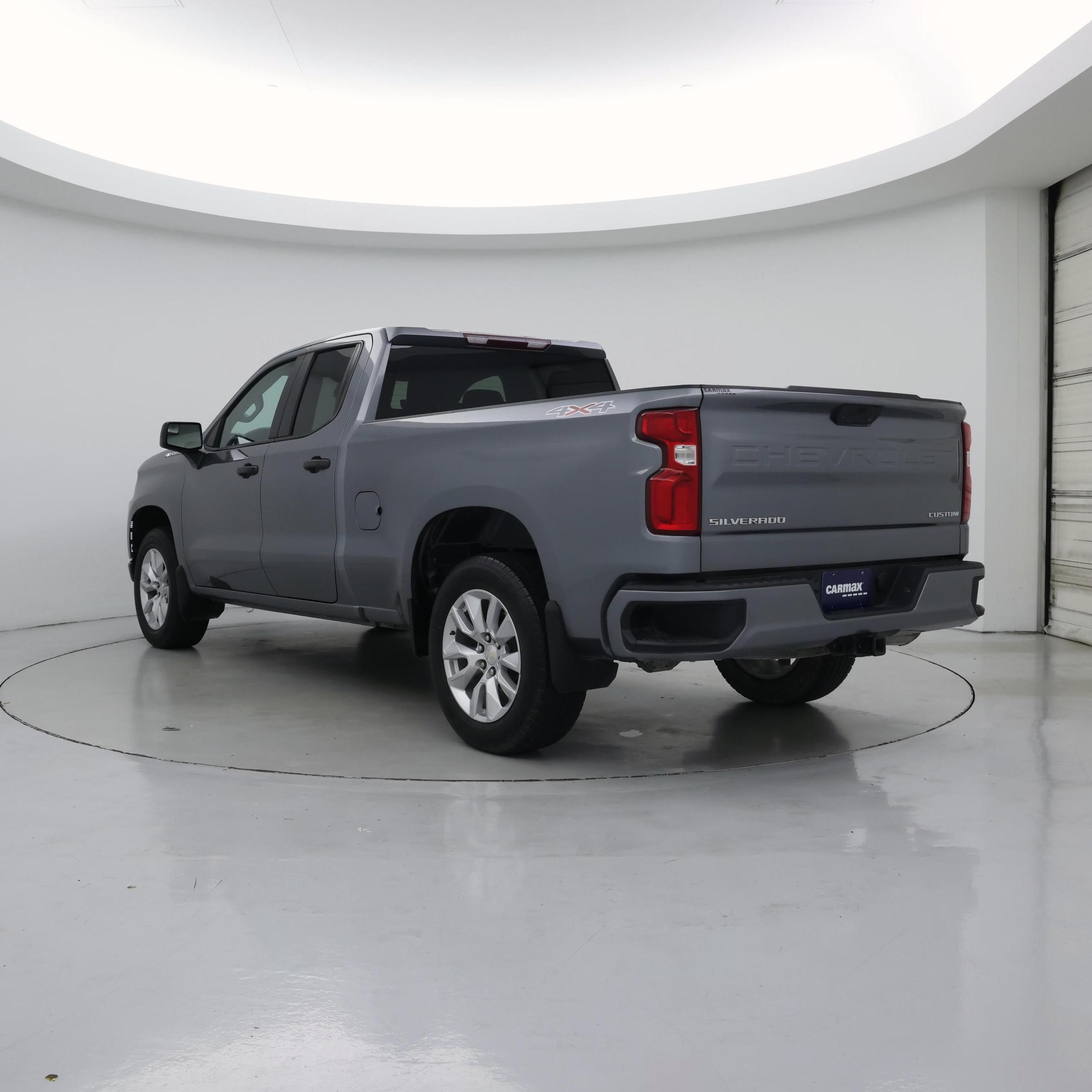 Thumbnail: 2021 Chevrolet Silverado 1500 - 2
