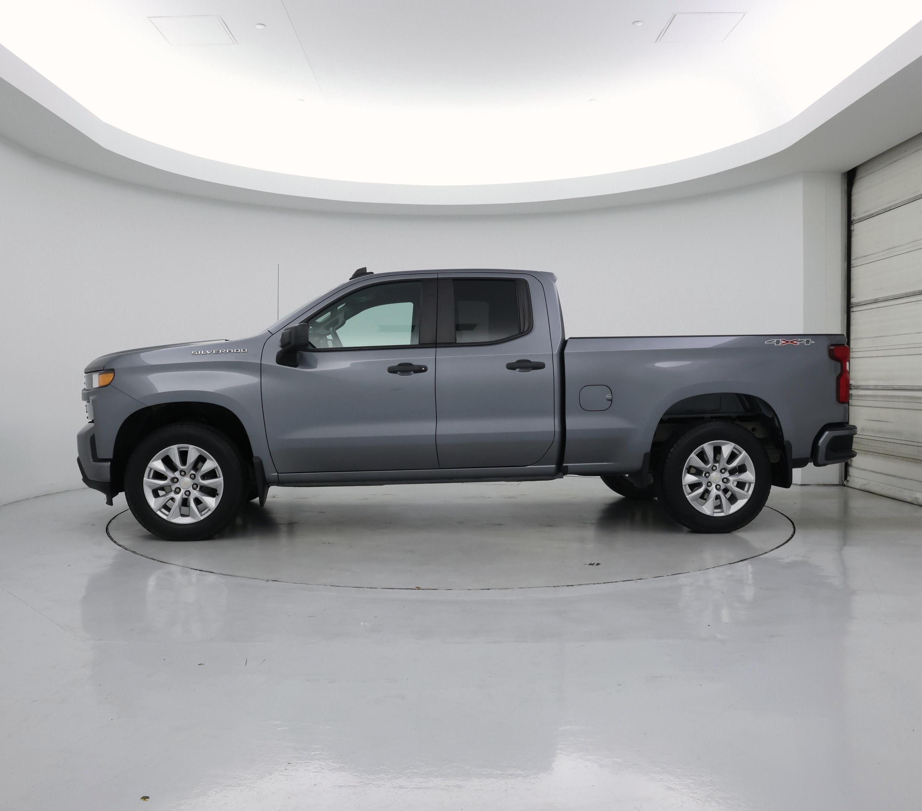 Thumbnail: 2021 Chevrolet Silverado 1500 - 3