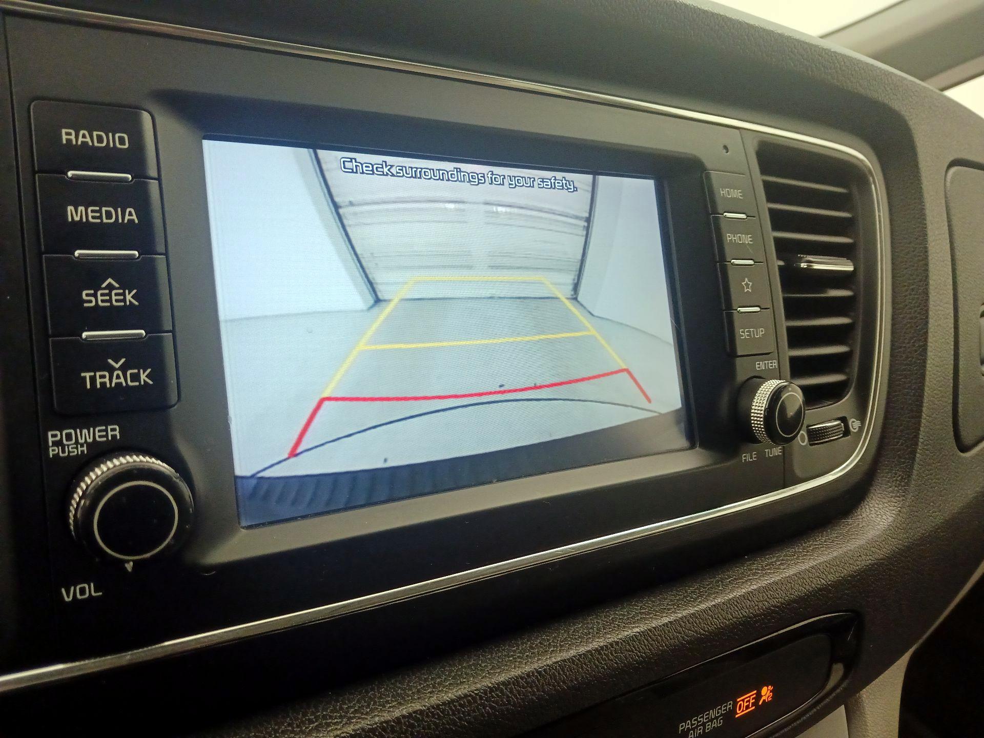 Thumbnail: 2019 Kia Sedona - 14