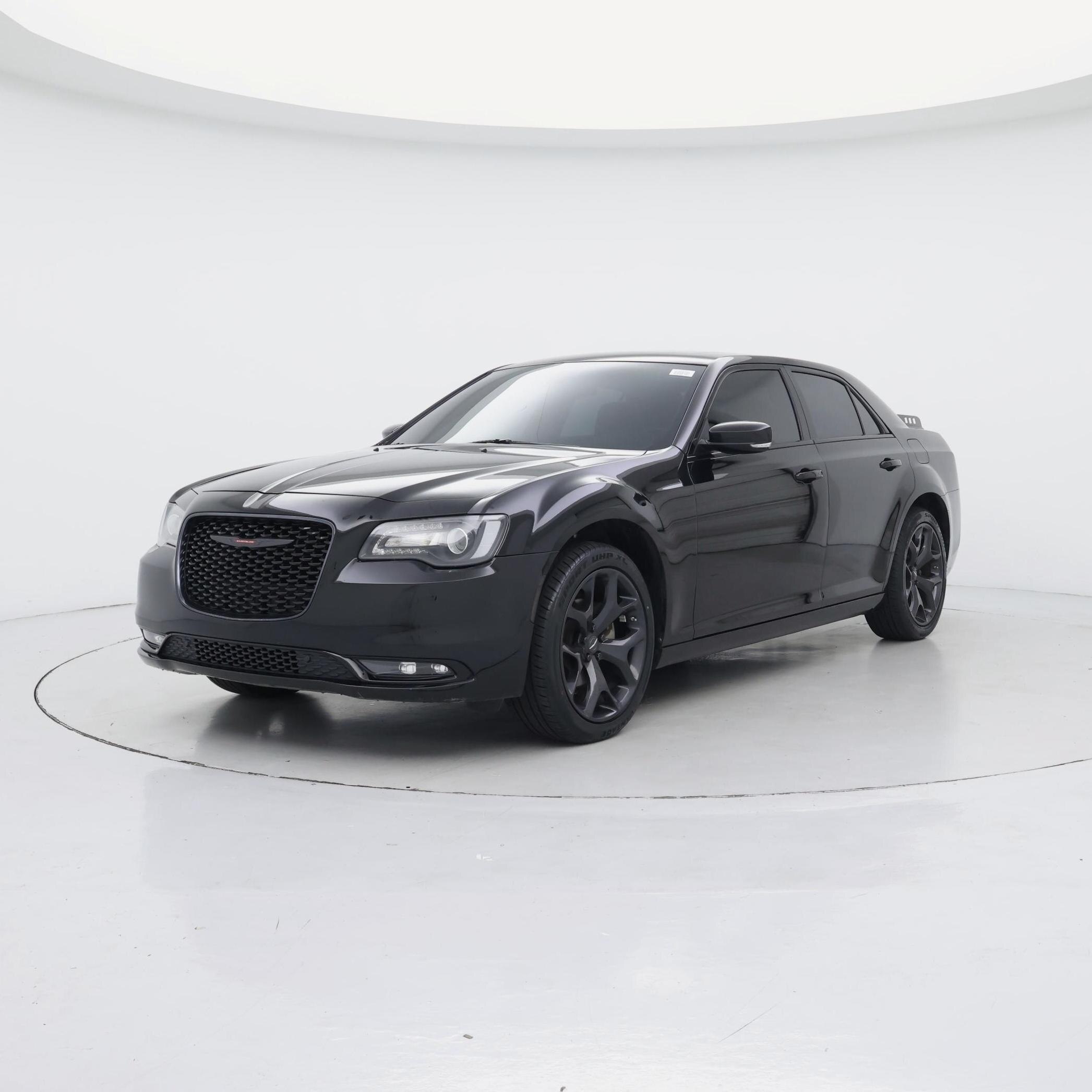 Thumbnail: 2022 Chrysler 300 - 4