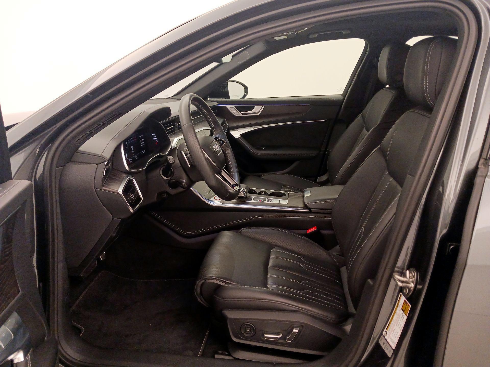 Thumbnail: 2020 Audi S6 - 11