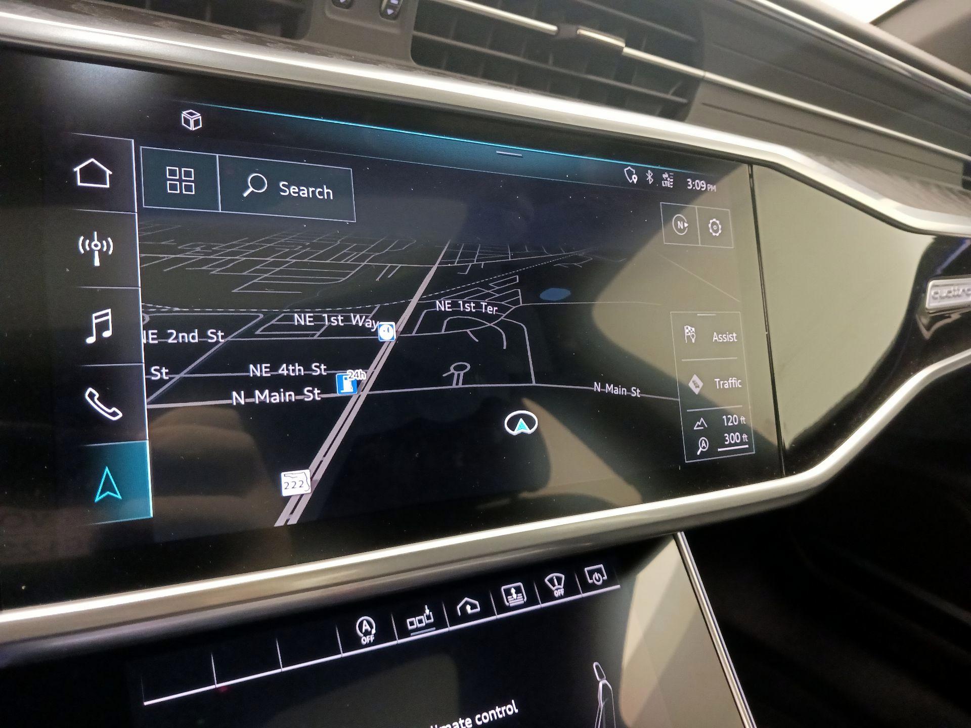 Thumbnail: 2020 Audi S6 - 14