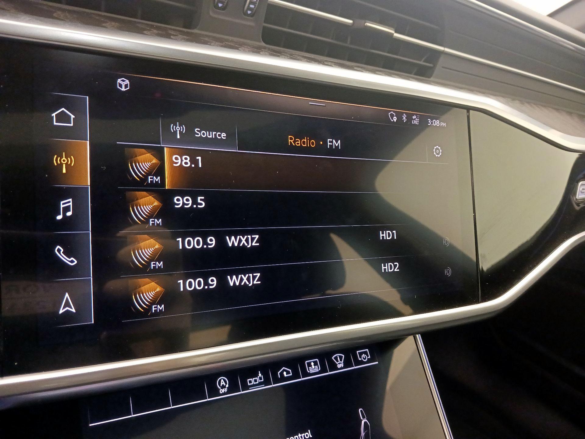 Thumbnail: 2020 Audi S6 - 16