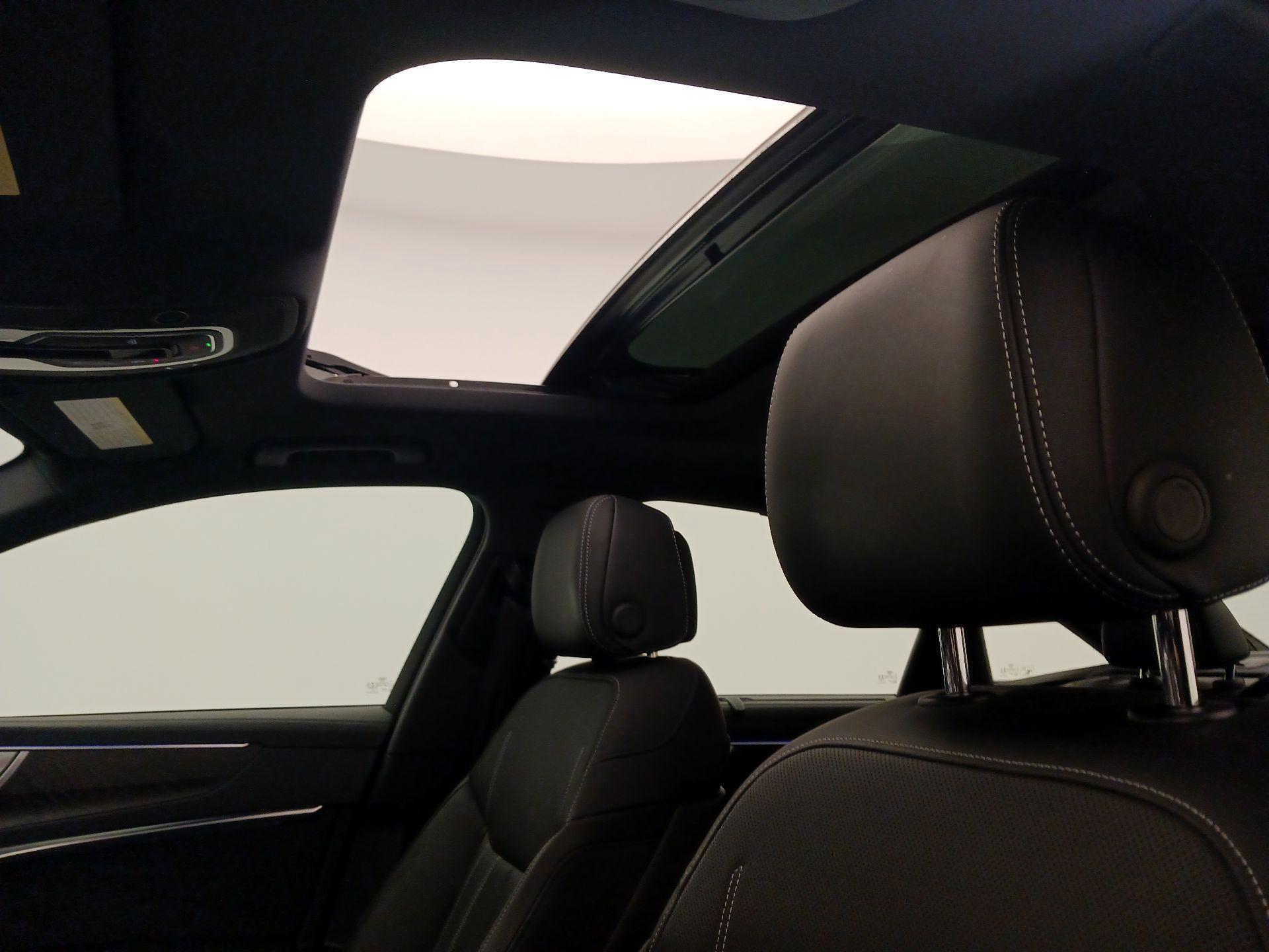 Thumbnail: 2020 Audi S6 - 20