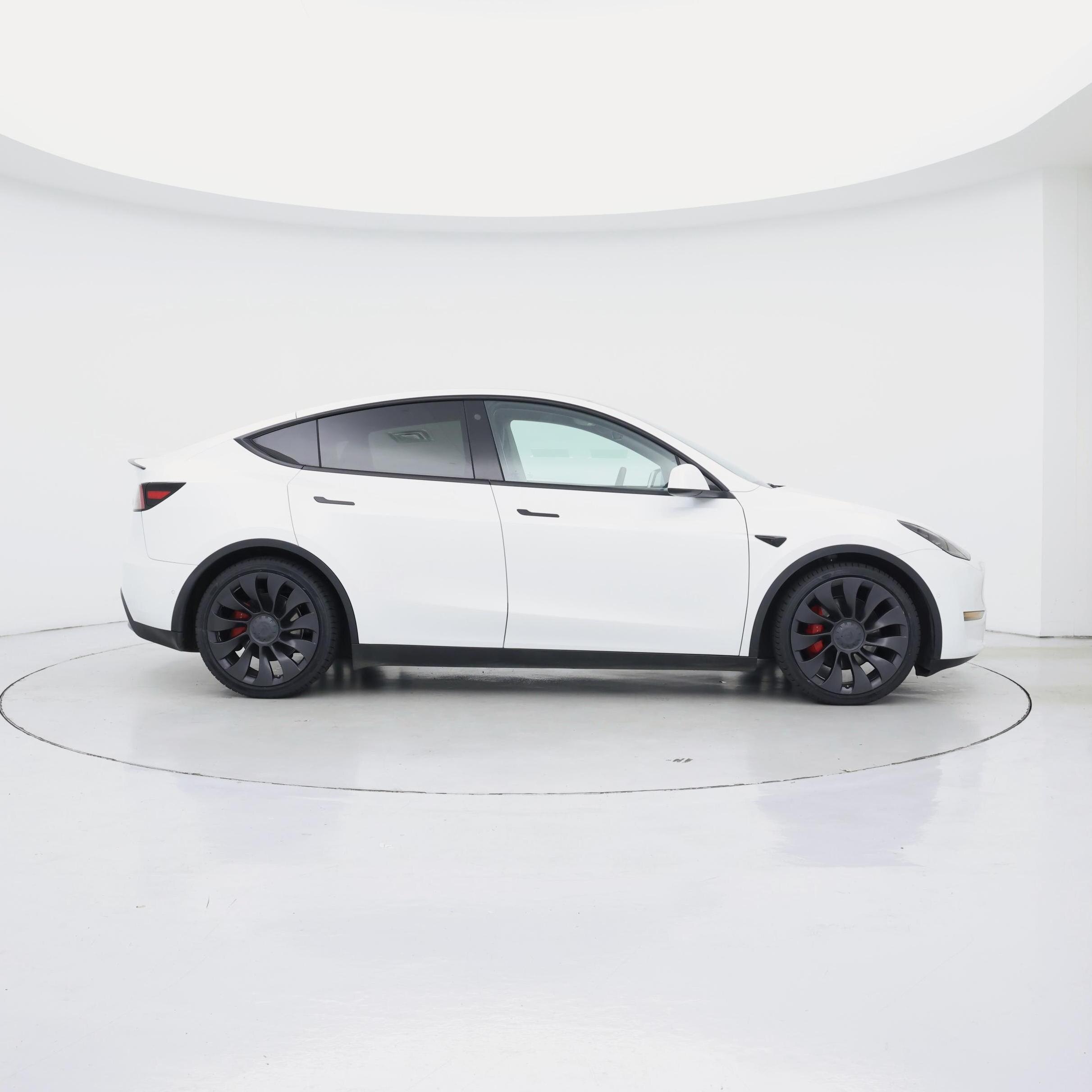 Thumbnail: 2022 Tesla Model Y - 7