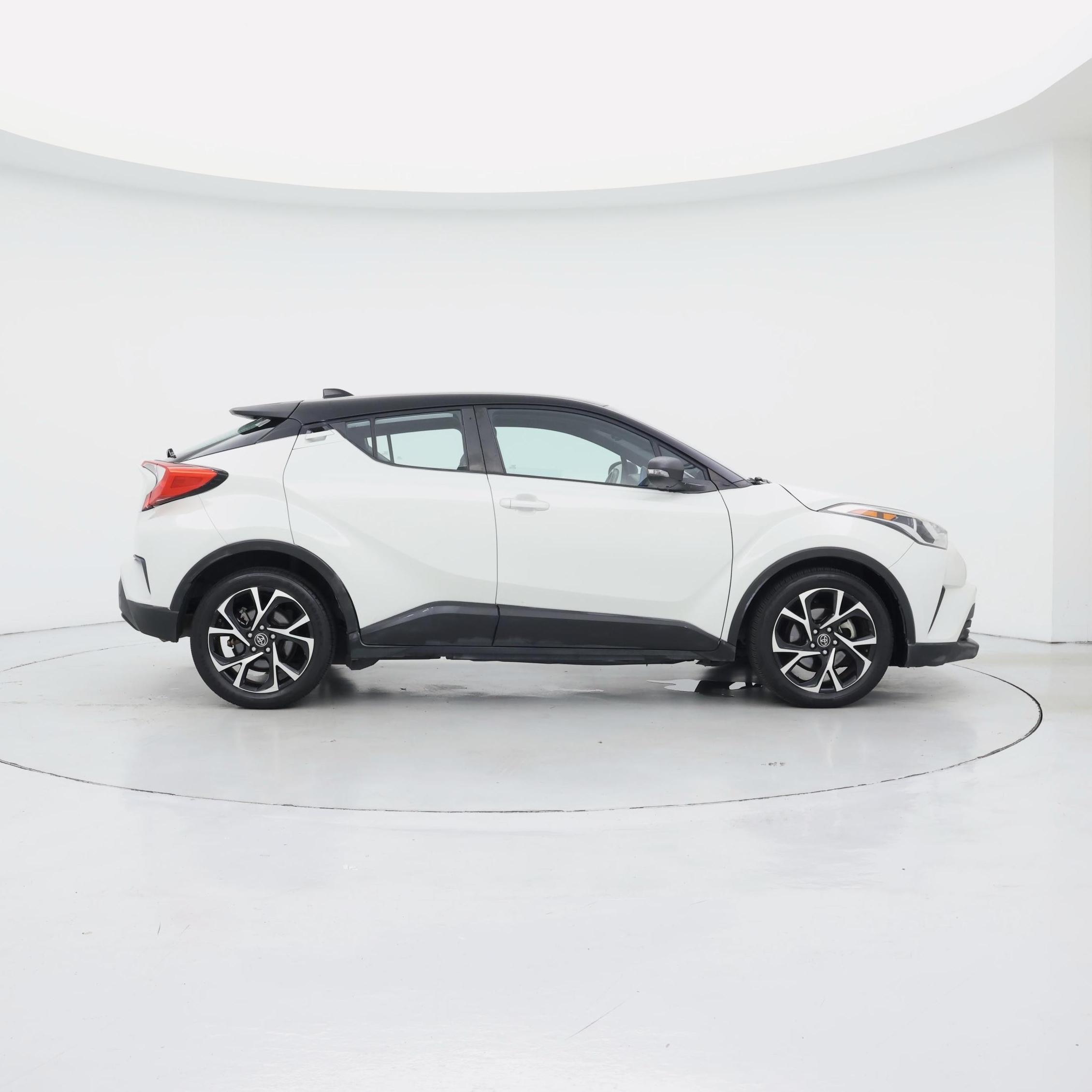 Thumbnail: 2019 Toyota C-HR - 7