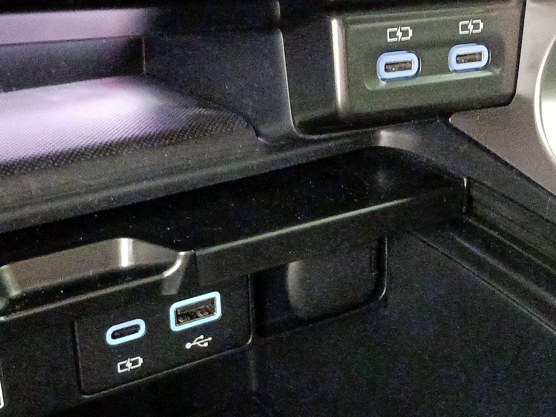 Thumbnail: 2025 Lexus RX - 18