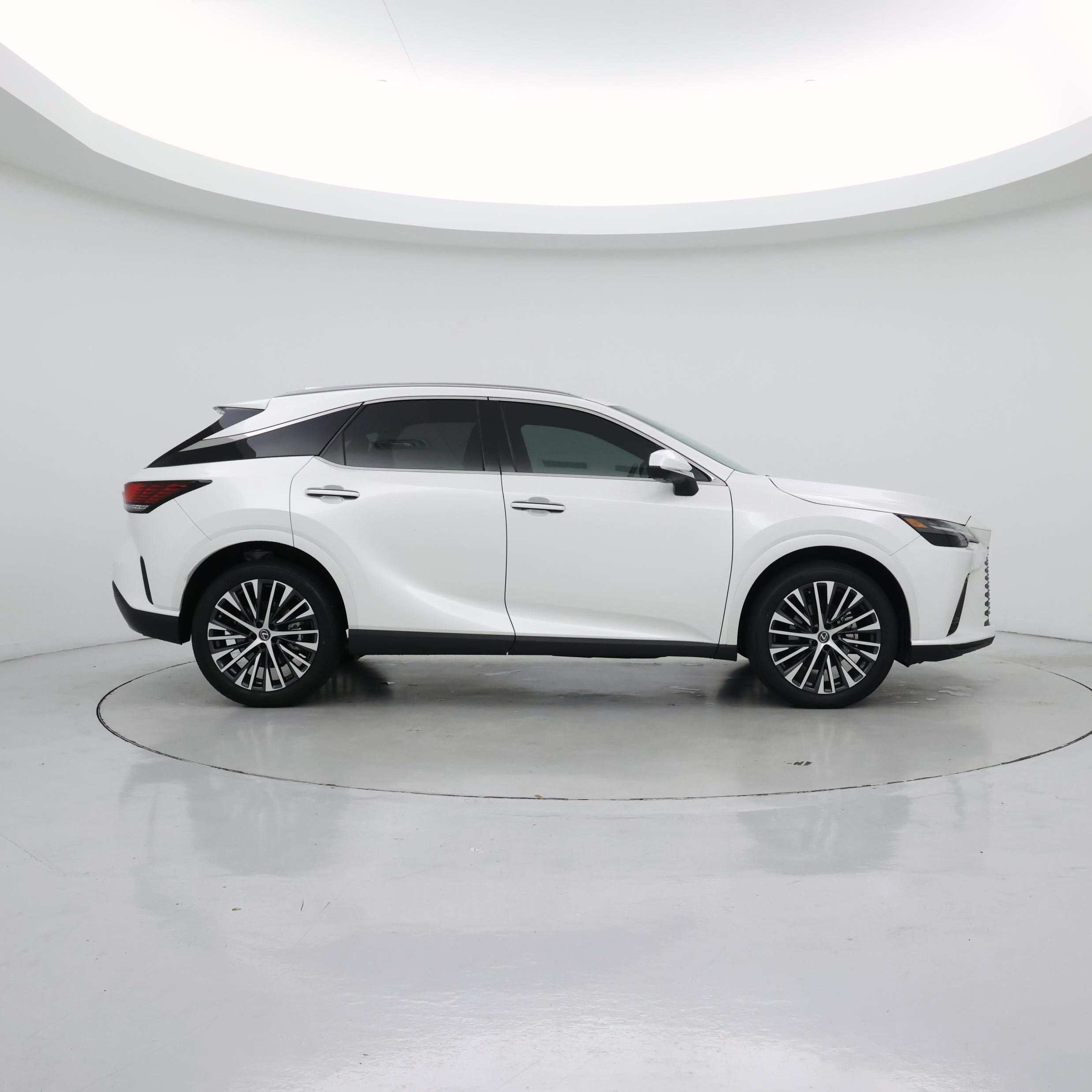 Thumbnail: 2025 Lexus RX - 7