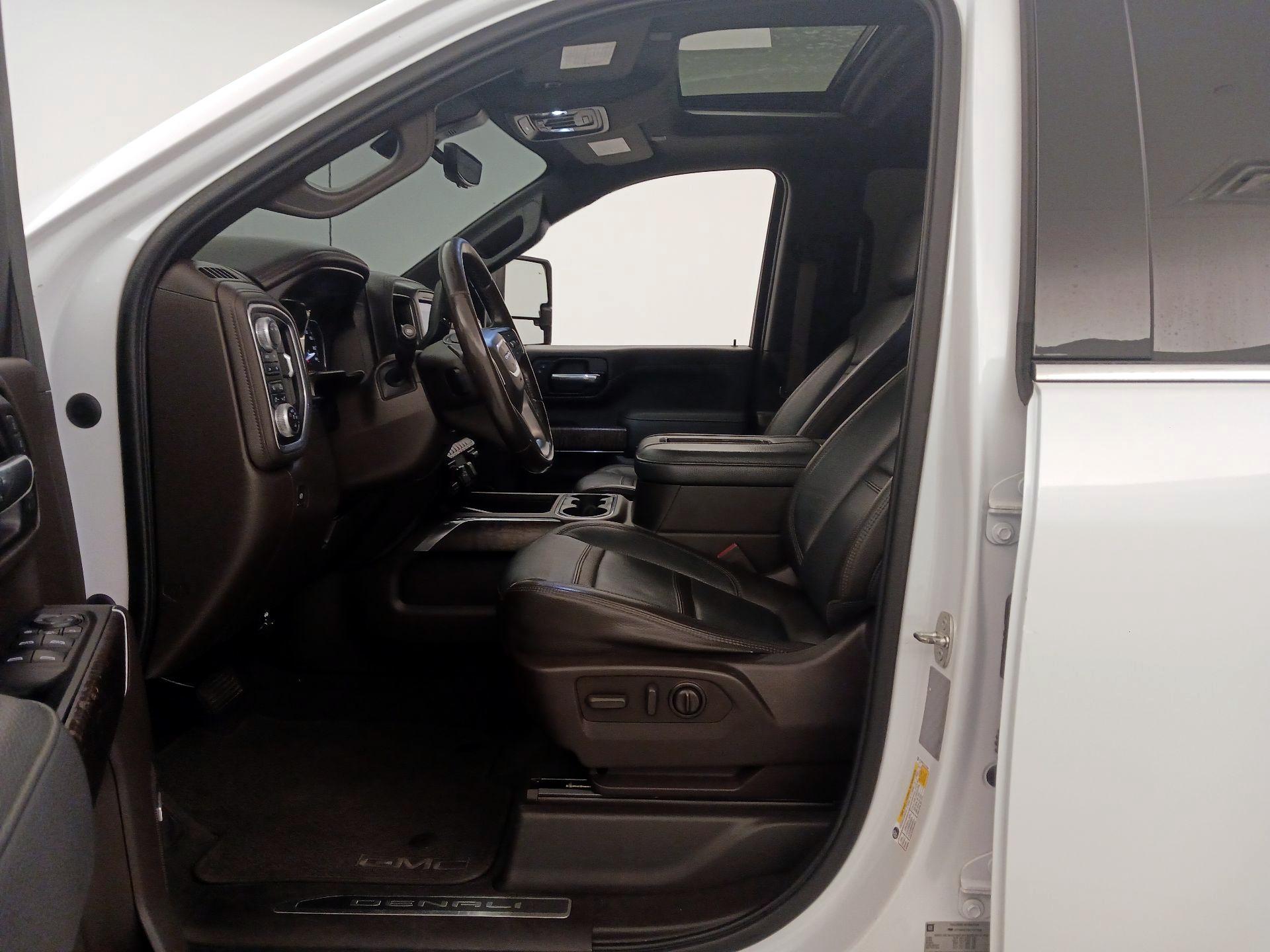 Thumbnail: 2020 GMC Sierra 2500 - 11