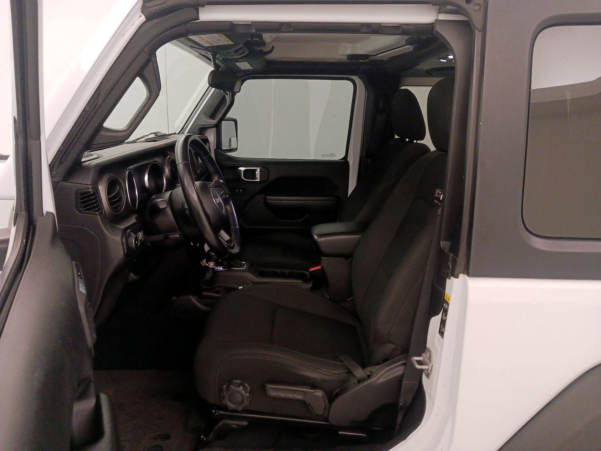 Thumbnail: 2022 Jeep Wrangler - 11