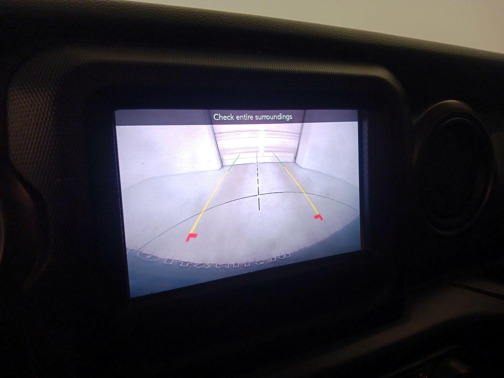 Thumbnail: 2022 Jeep Wrangler - 14