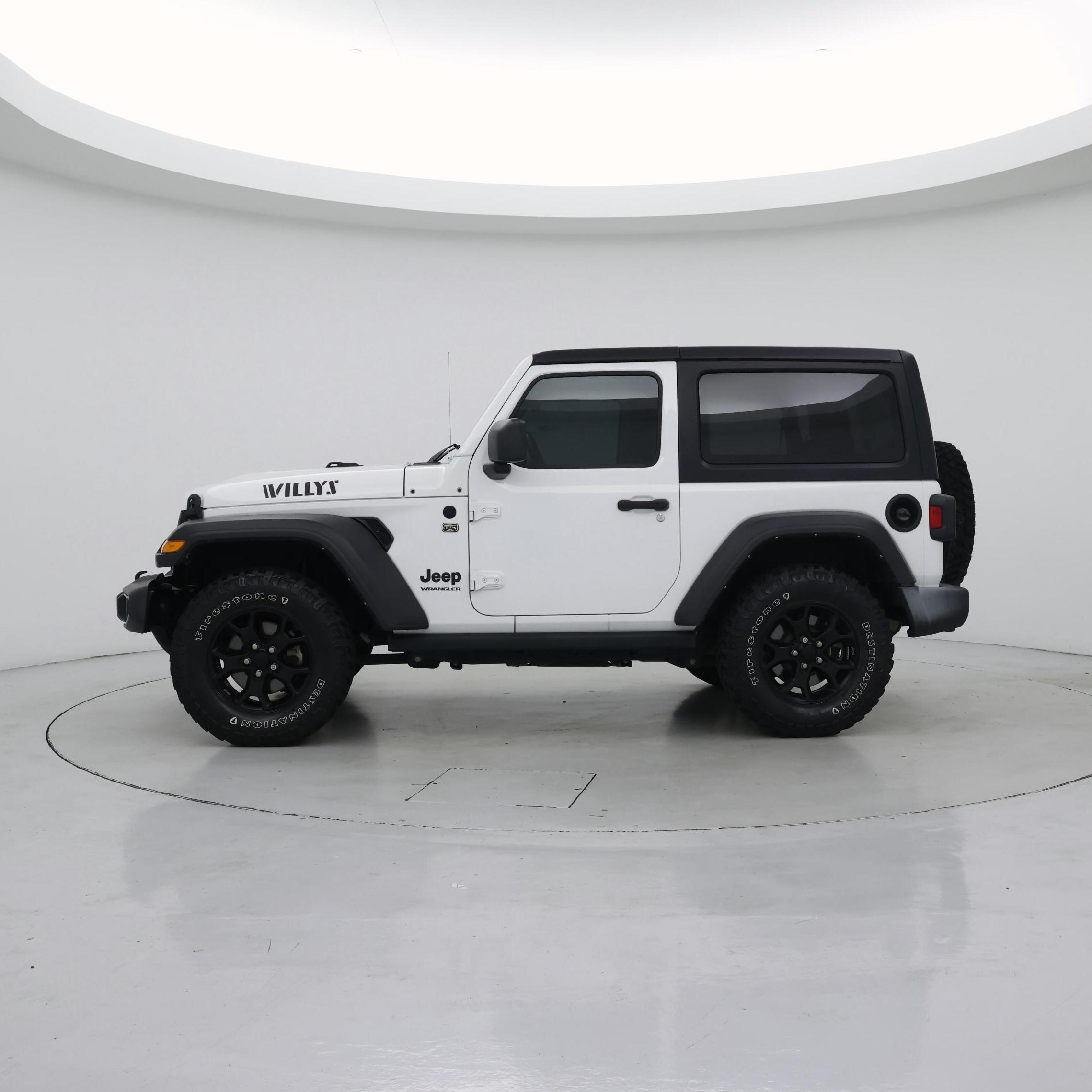 Thumbnail: 2022 Jeep Wrangler - 3