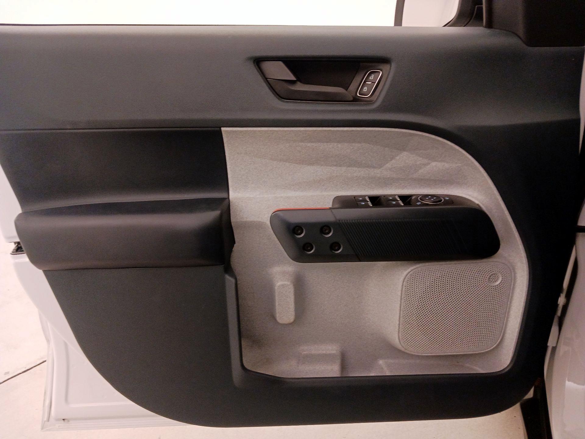 Thumbnail: 2022 Ford Maverick - 12