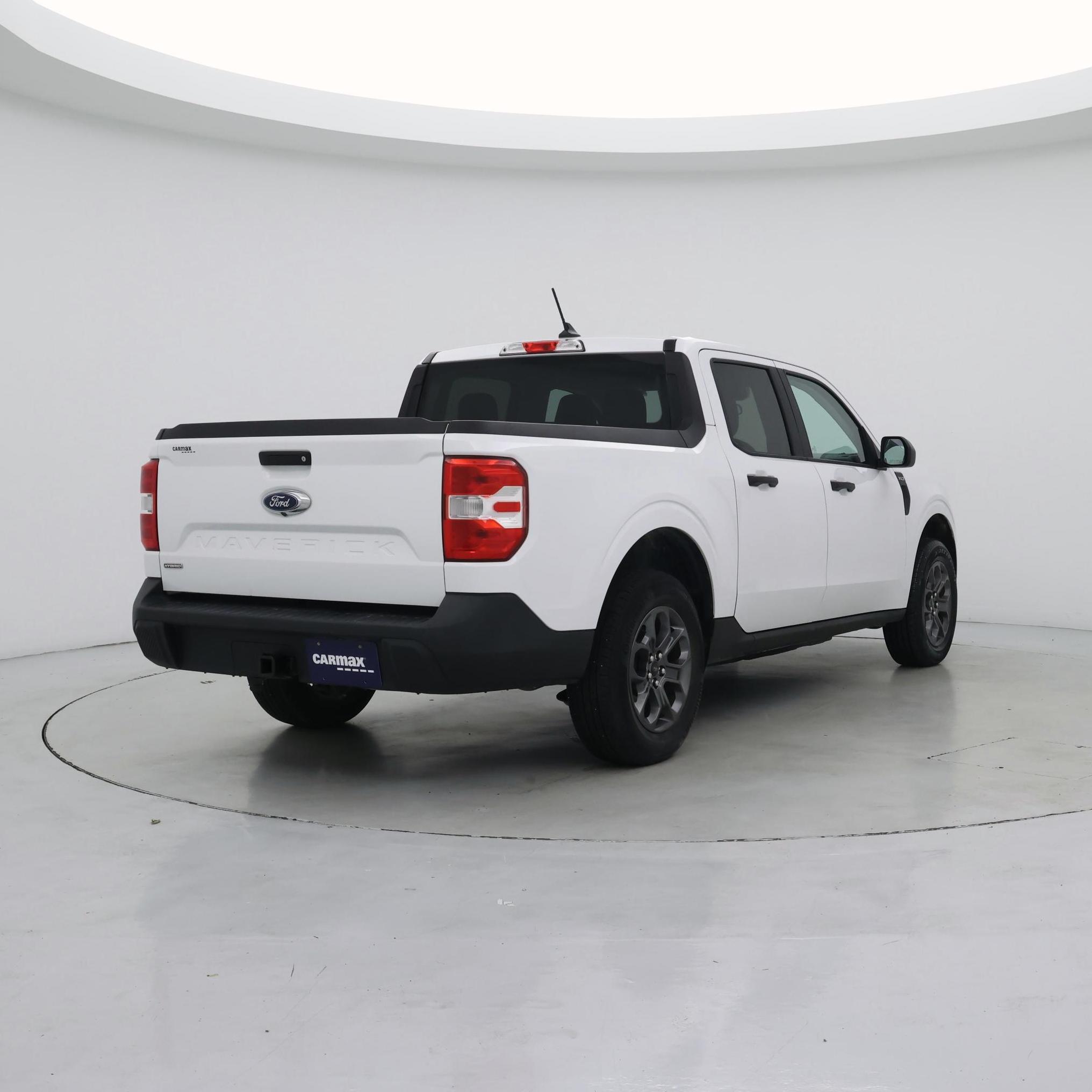 Thumbnail: 2022 Ford Maverick - 8