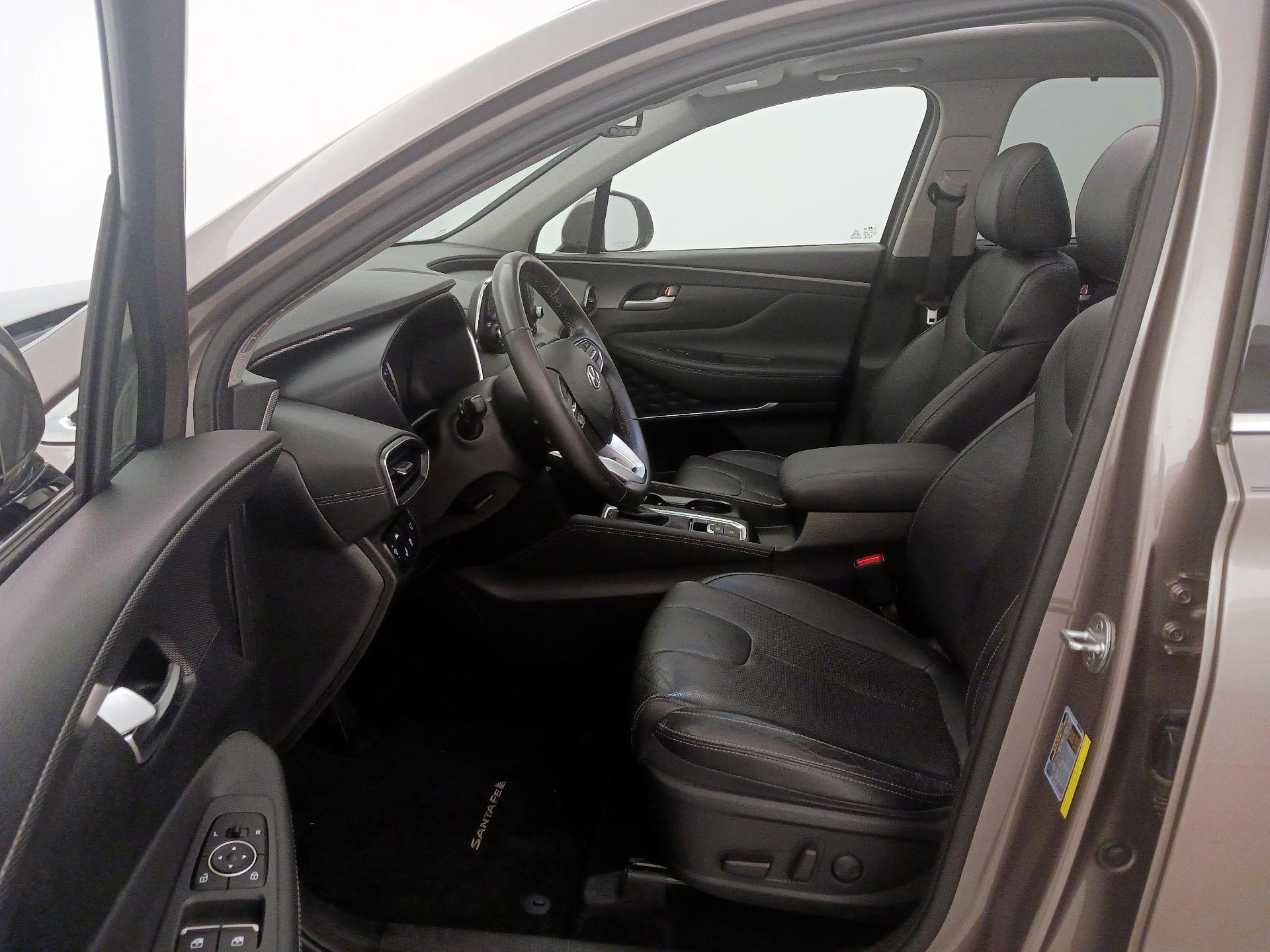 Thumbnail: 2020 Hyundai Santa Fe - 11