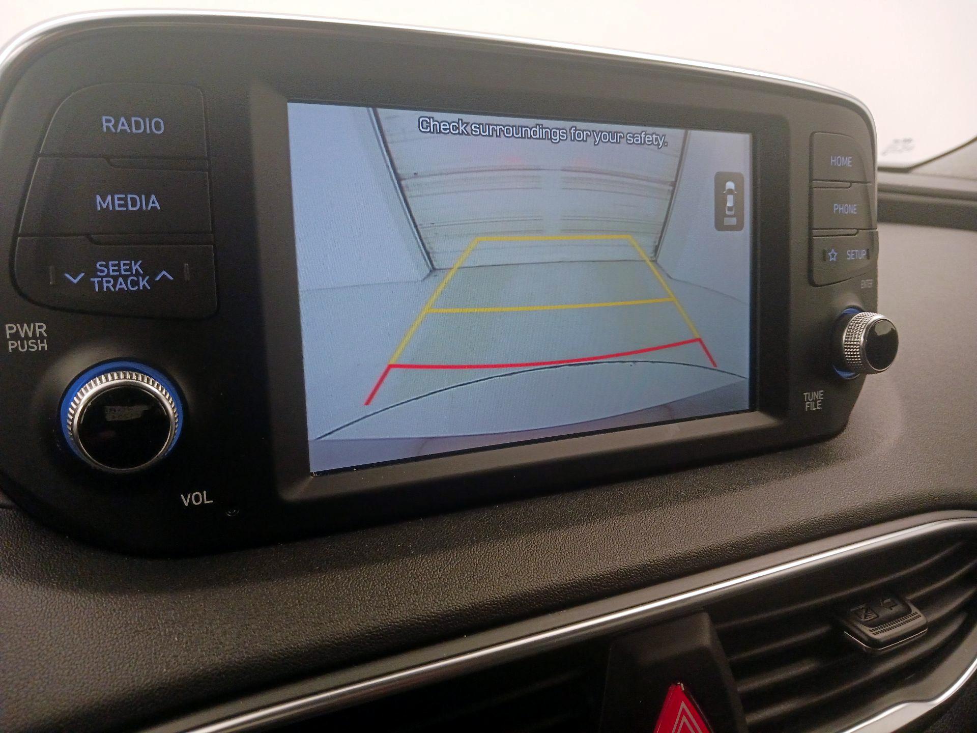 Thumbnail: 2020 Hyundai Santa Fe - 14