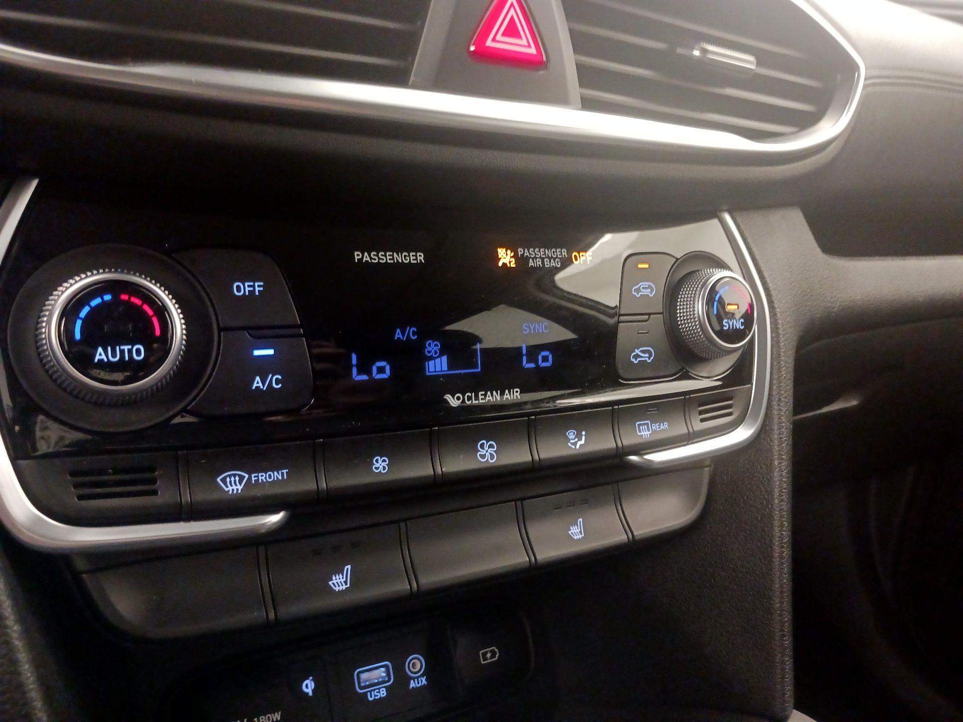 Thumbnail: 2020 Hyundai Santa Fe - 16