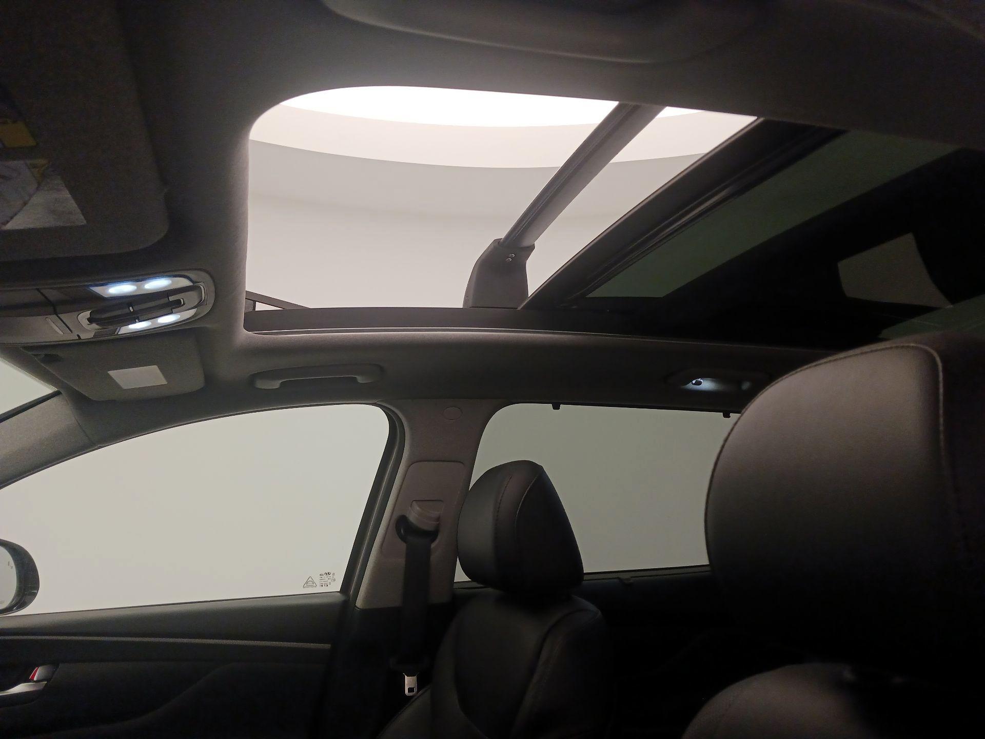 Thumbnail: 2020 Hyundai Santa Fe - 19