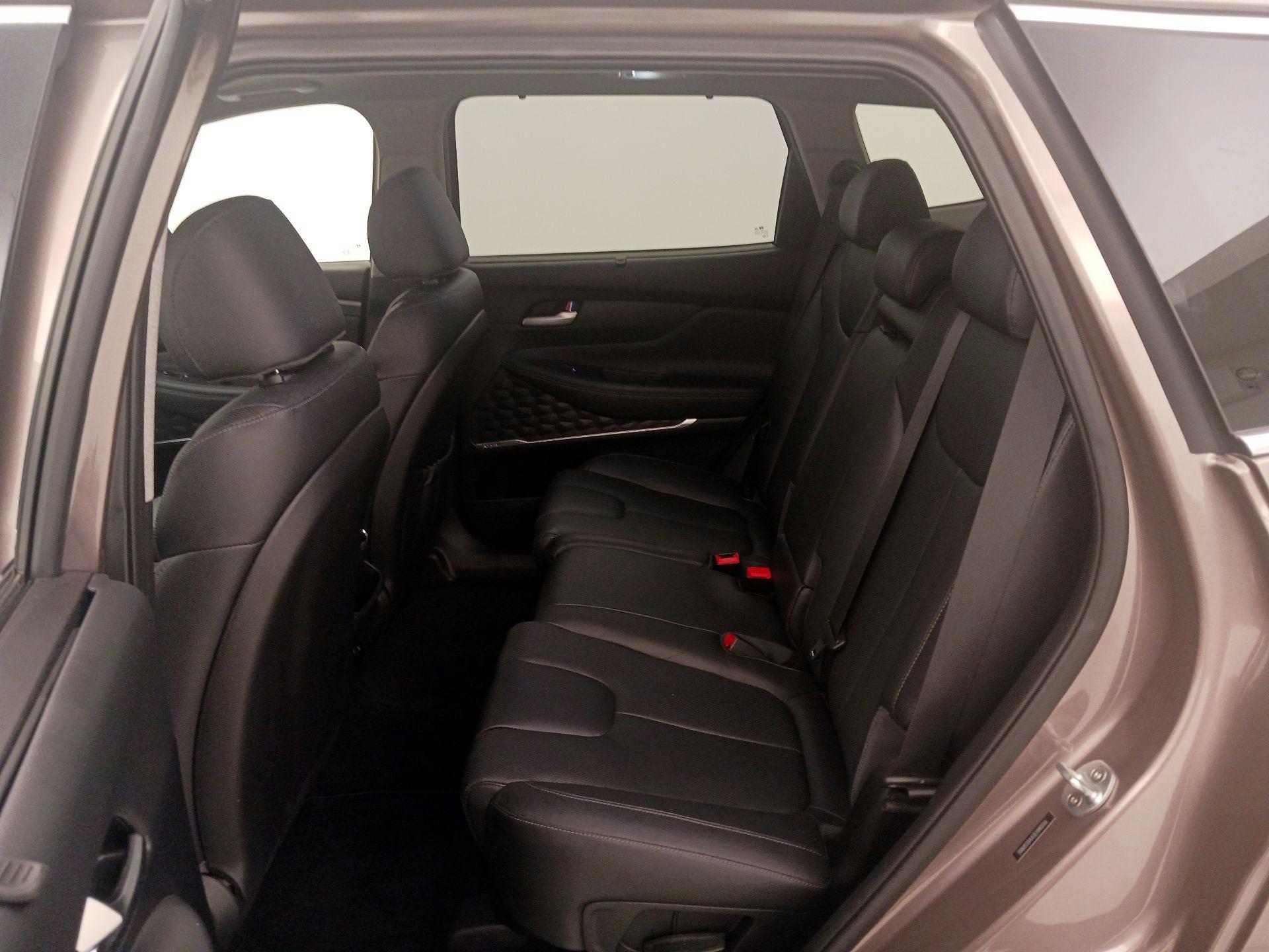 Thumbnail: 2020 Hyundai Santa Fe - 20