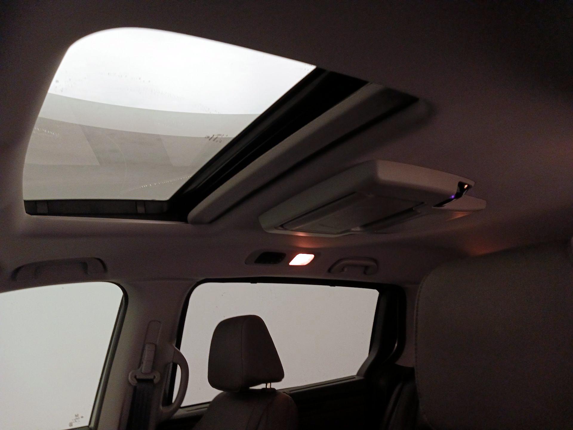 Thumbnail: 2018 Honda Odyssey - 20