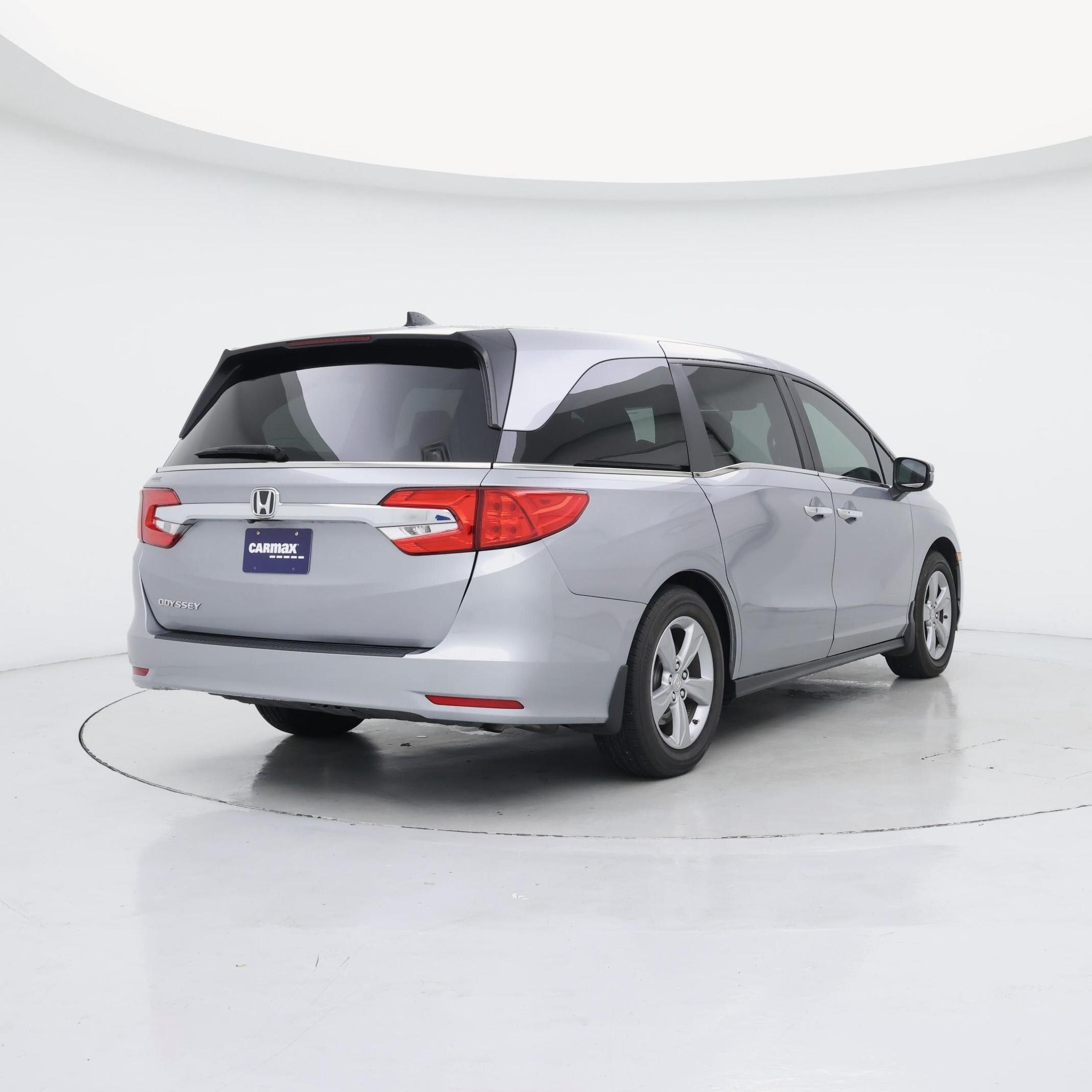 Thumbnail: 2018 Honda Odyssey - 8