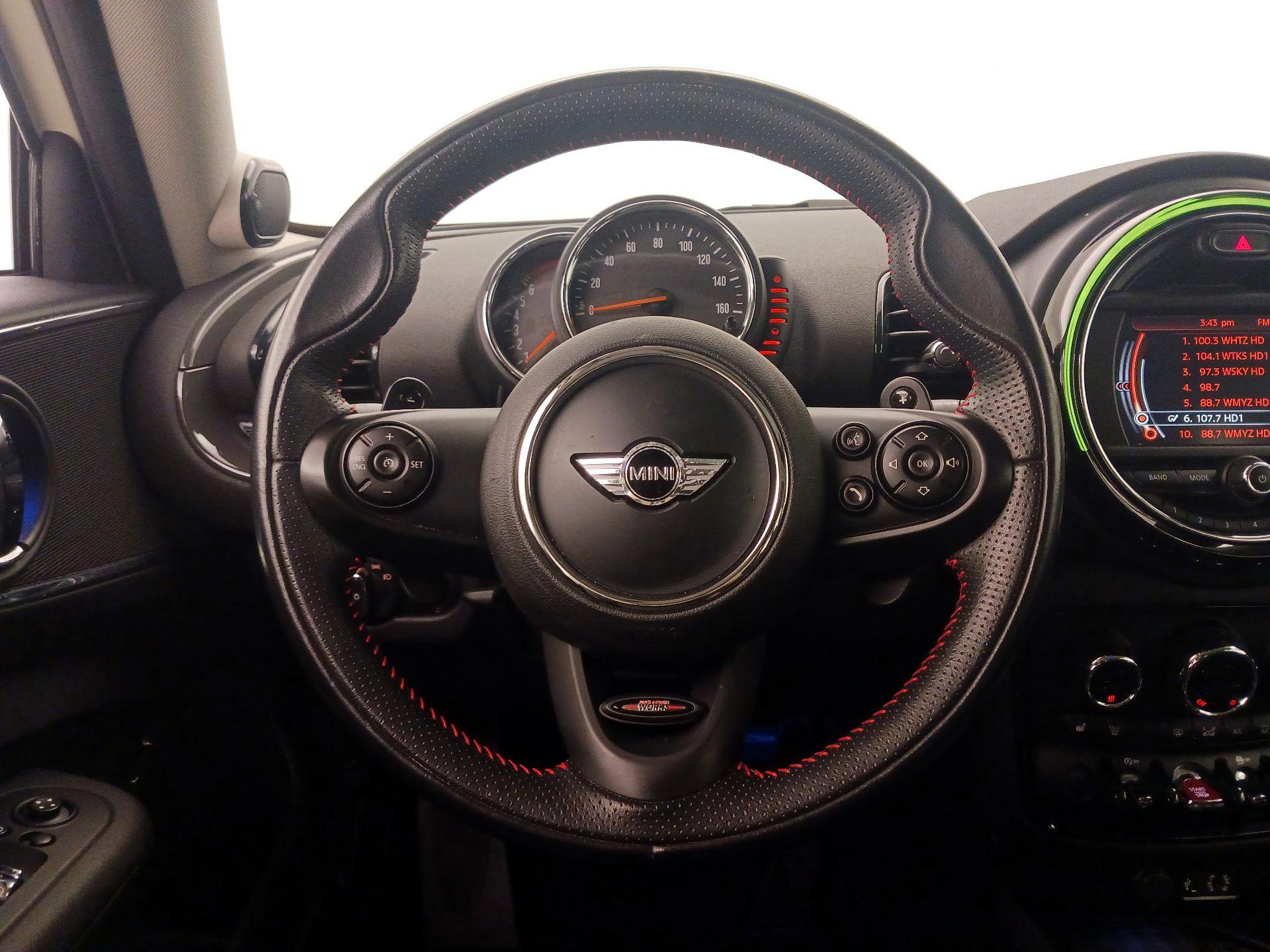 Thumbnail: 2017 MINI Cooper Clubman - 10