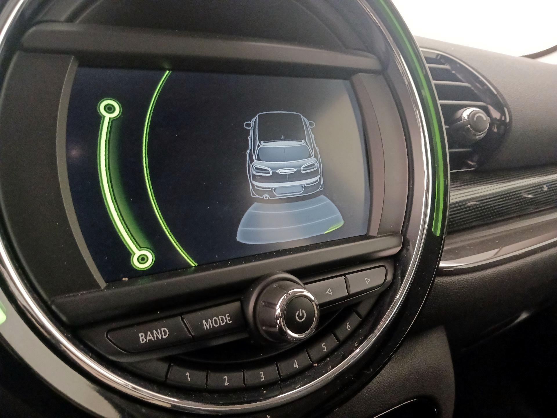 Thumbnail: 2017 MINI Cooper Clubman - 14