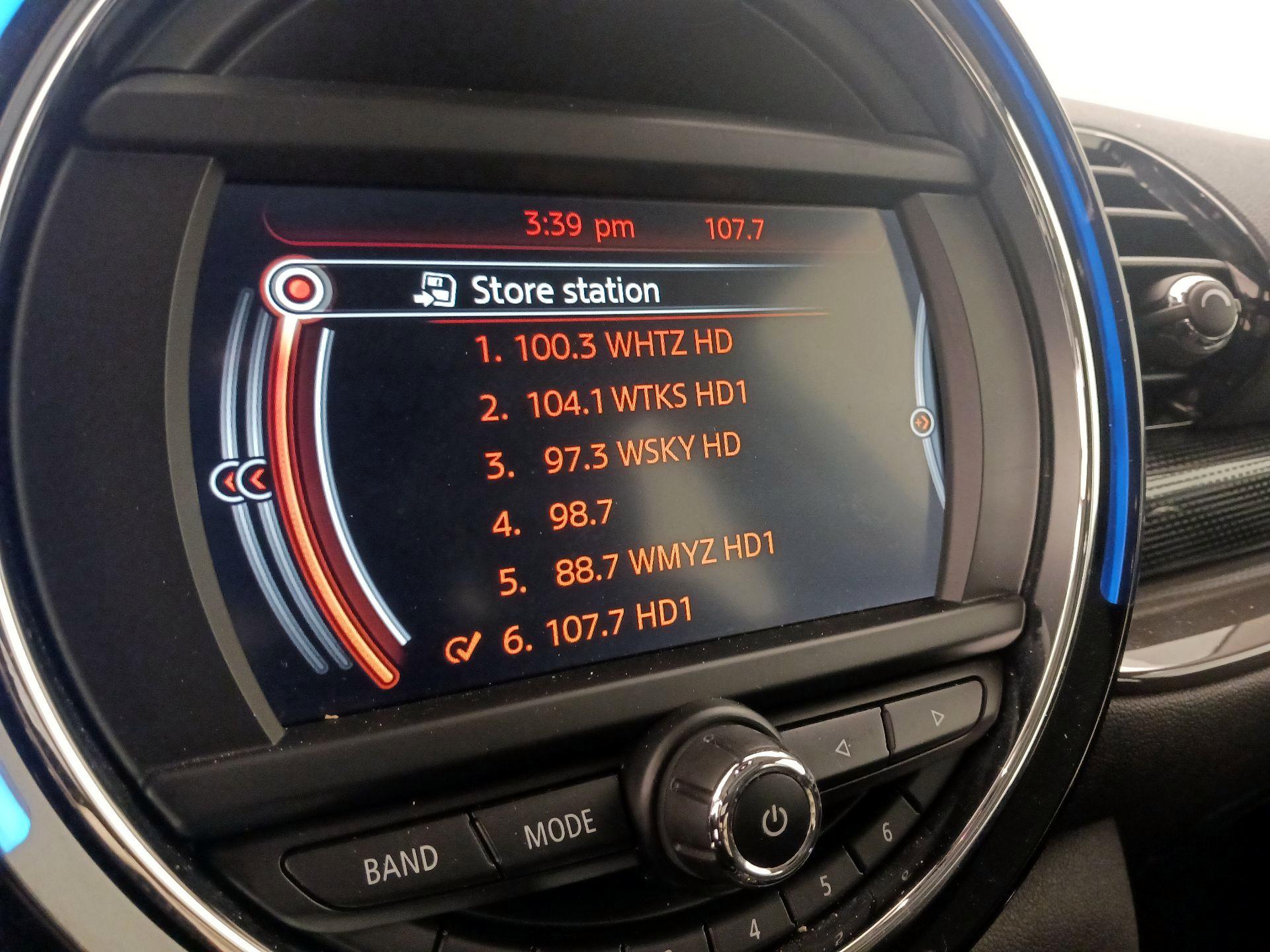 Thumbnail: 2017 MINI Cooper Clubman - 15