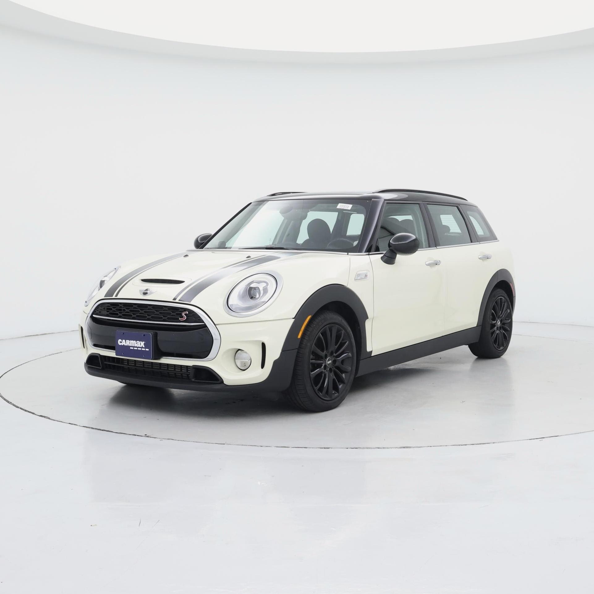 Thumbnail: 2017 MINI Cooper Clubman - 4