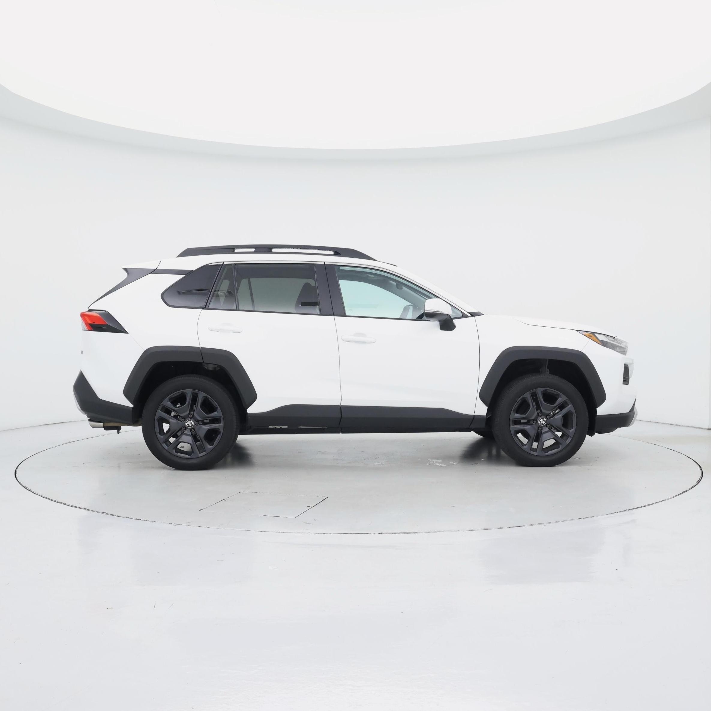Thumbnail: 2024 Toyota RAV4 - 7