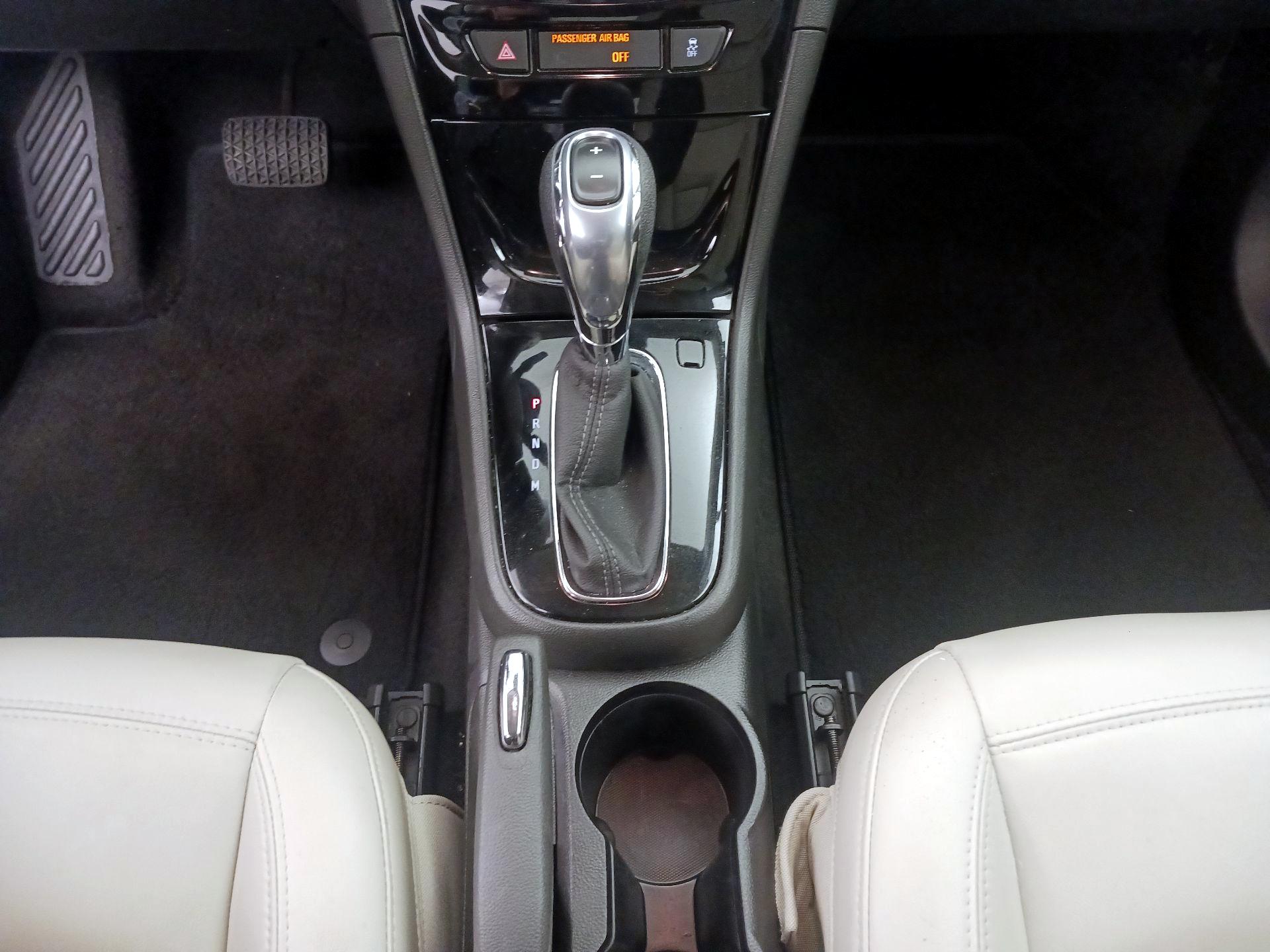 Thumbnail: 2018 Buick Encore - 18
